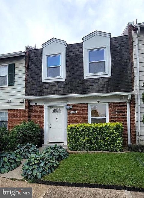 Photo of 7627 Glenolden Place, MANASSAS, VA 20111 (MLS # VAPW2124706)
