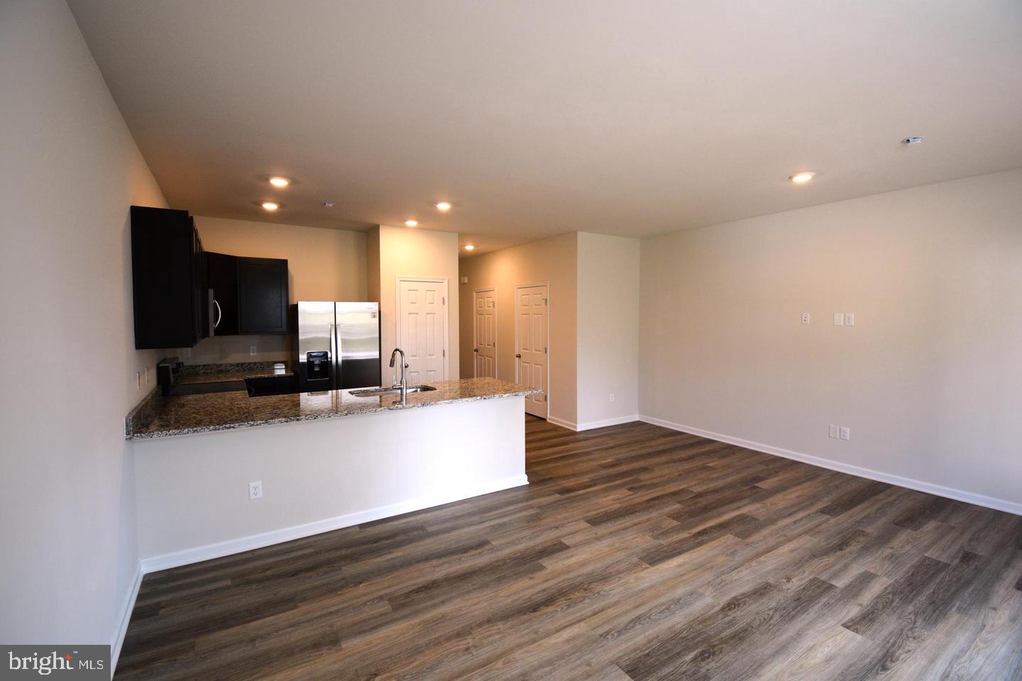 137 CATERPILLAR DR