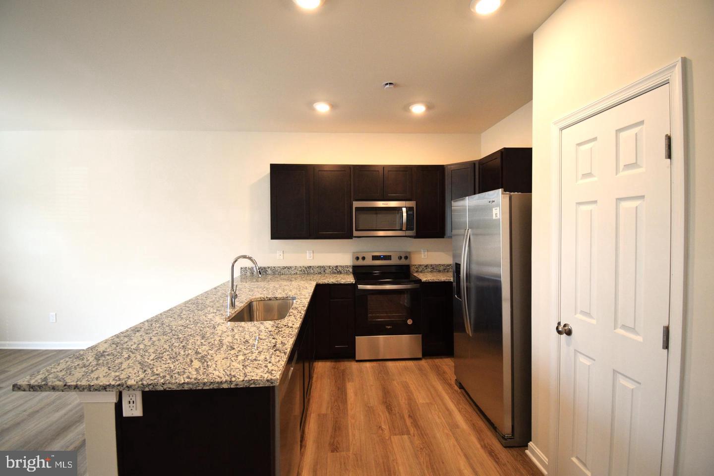 137 CATERPILLAR DR