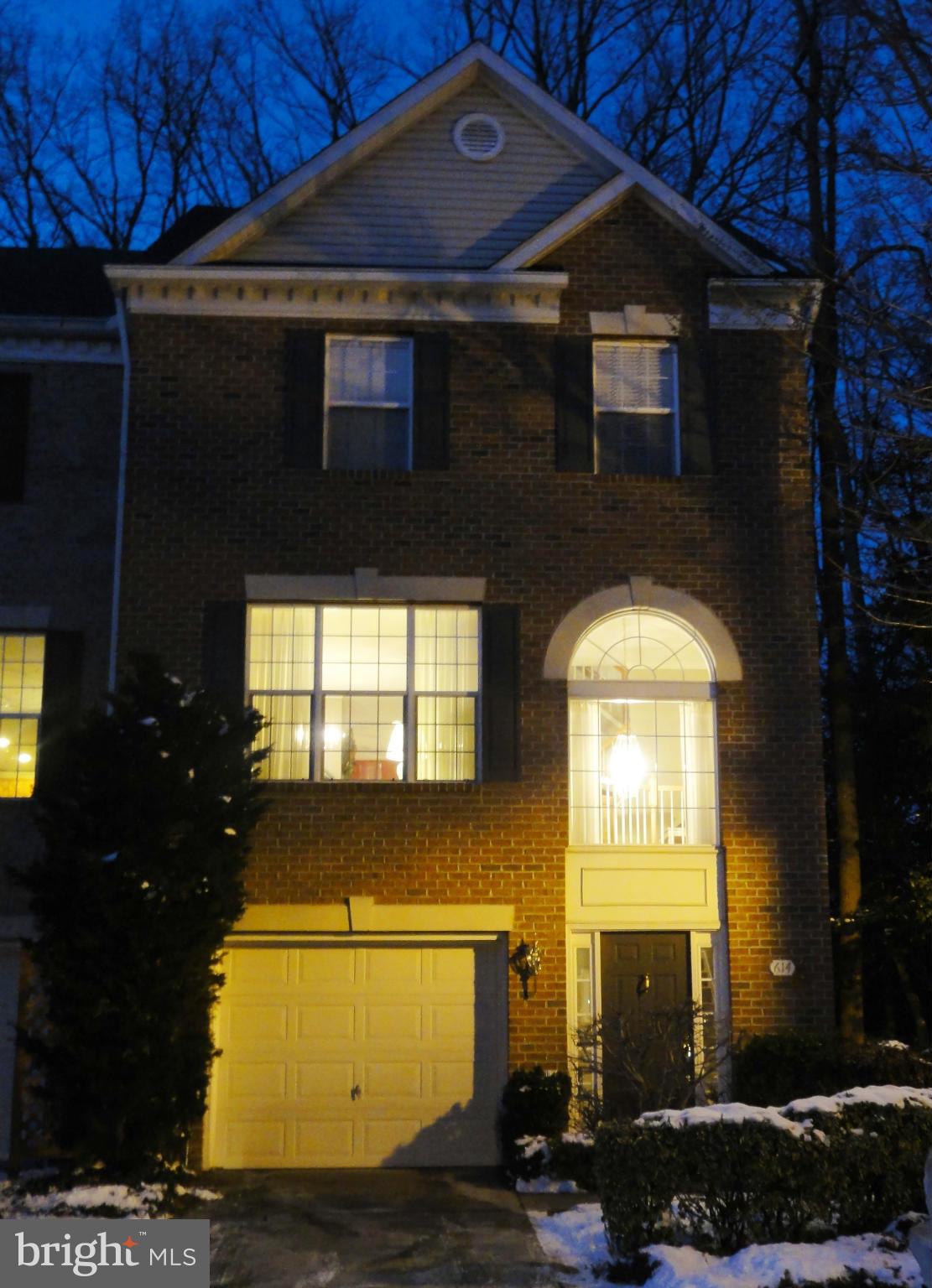 WATERS EDGE AT WOODS LANDING - Residential