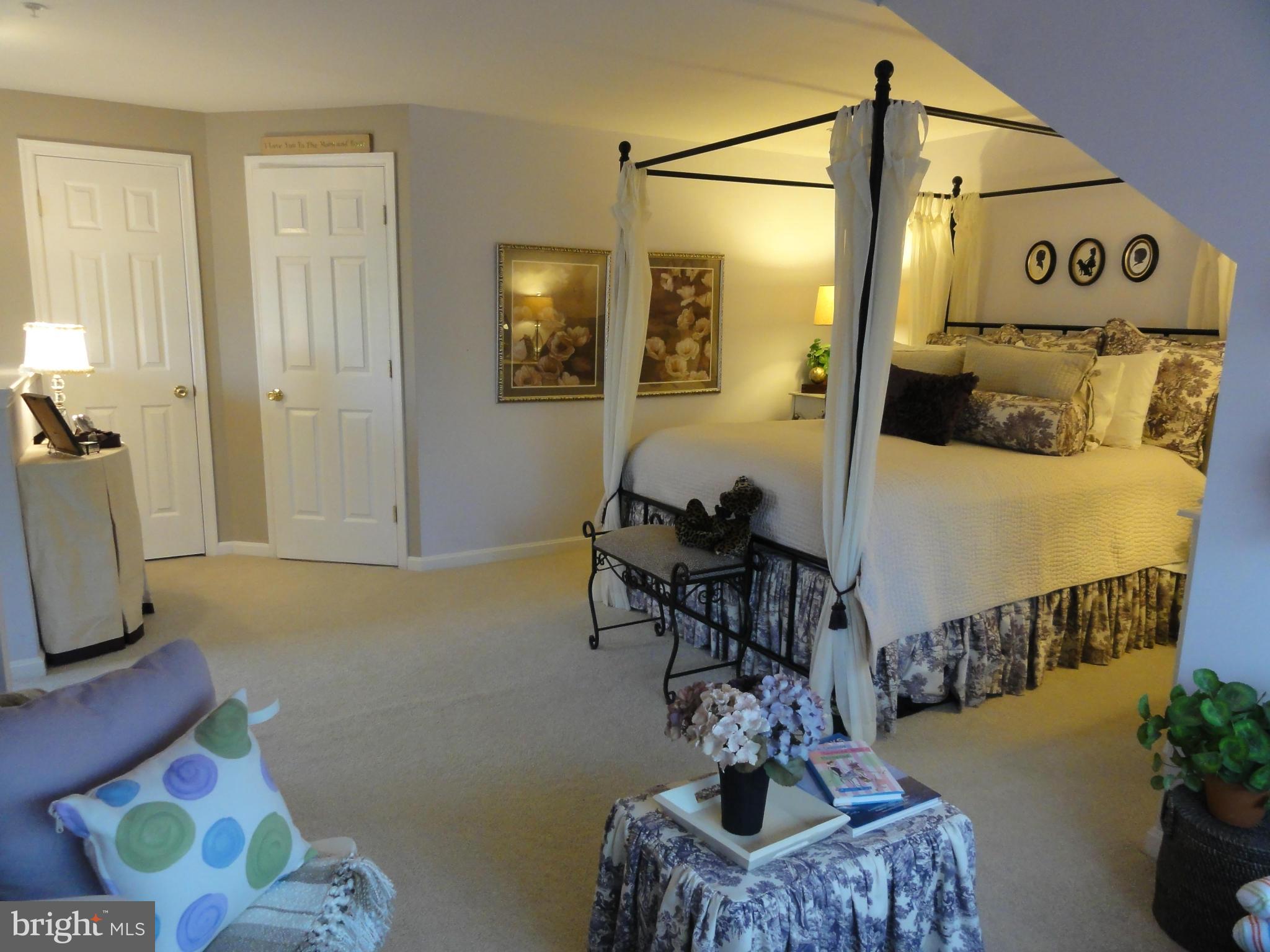 WATERS EDGE AT WOODS LANDING - Residential