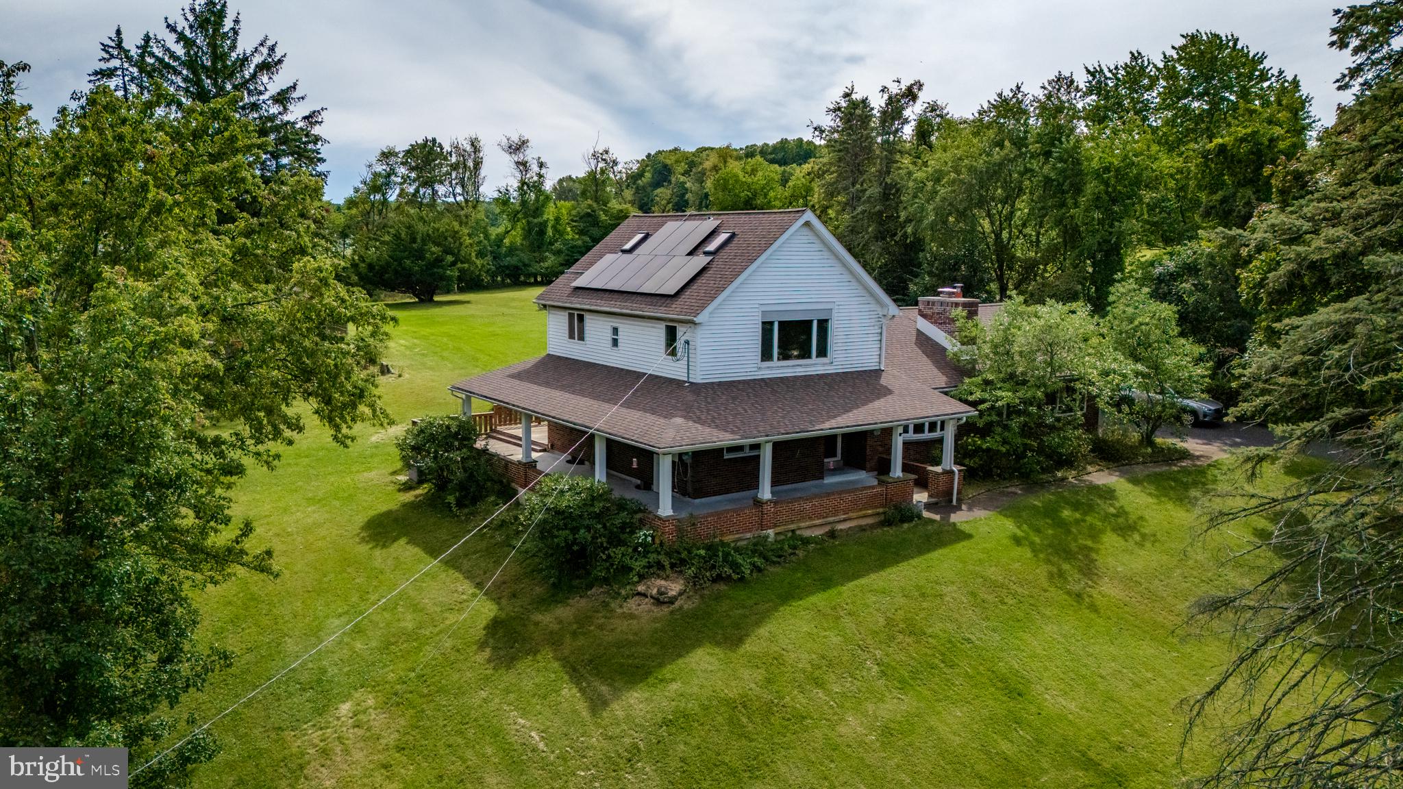 1404 HIGHPOINT ROAD