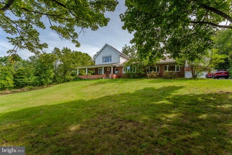 Homes For Sale - 1404 Highpoint Road<br/> Bucks County, COOPERSBURG, PA 18036