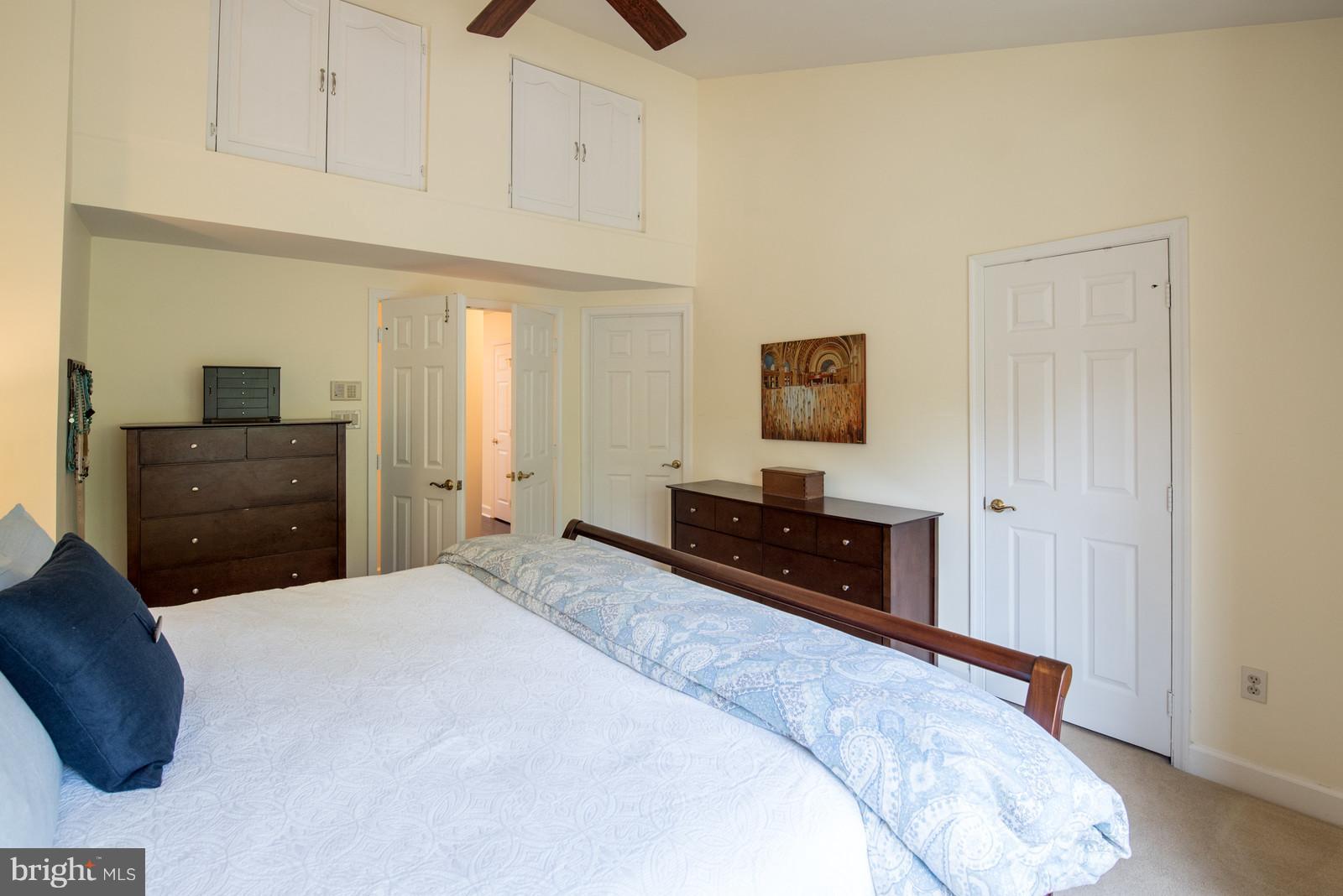 SUNNYSIDE - Residential