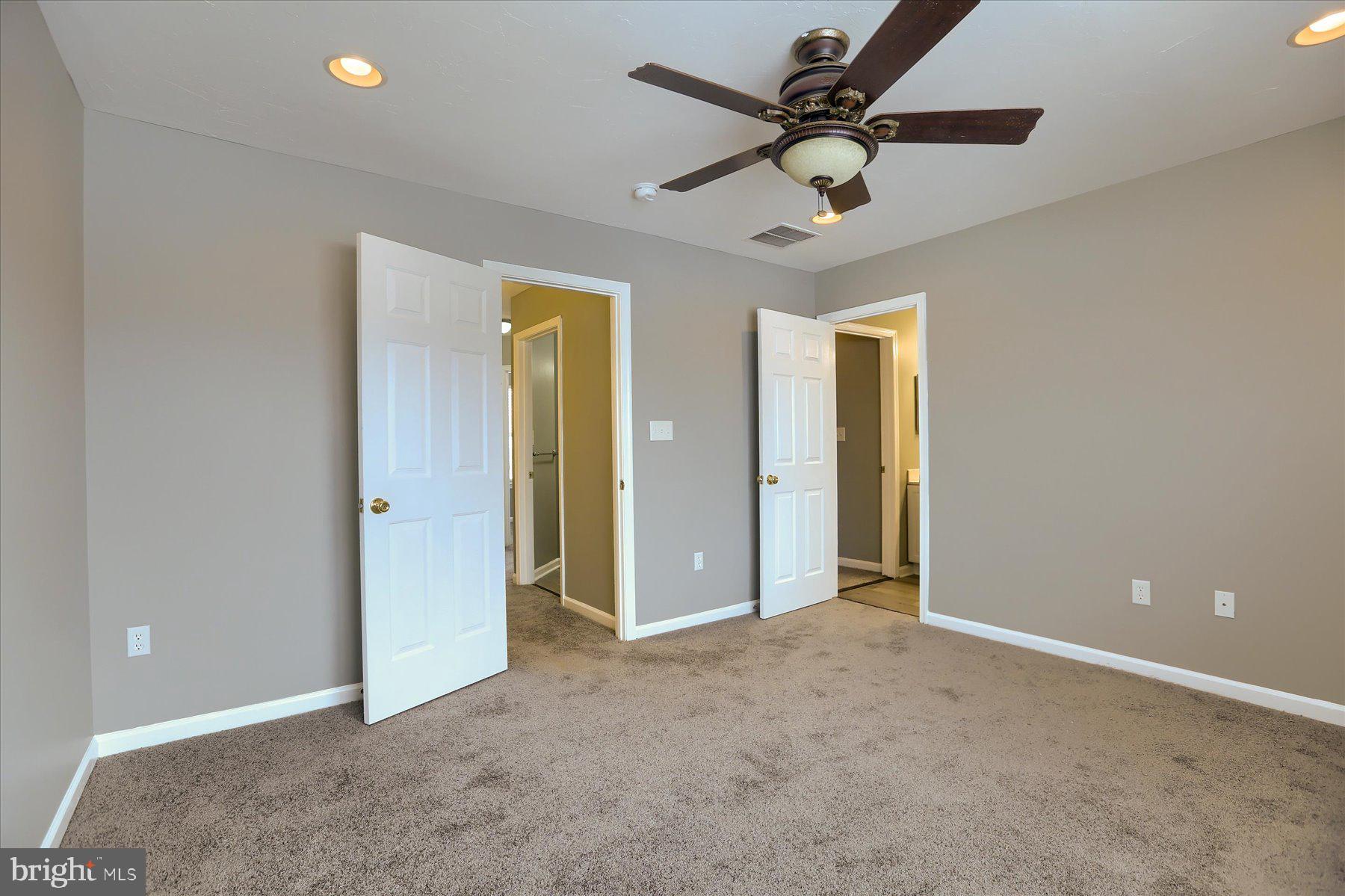 WILSON SPRINGS - Residential