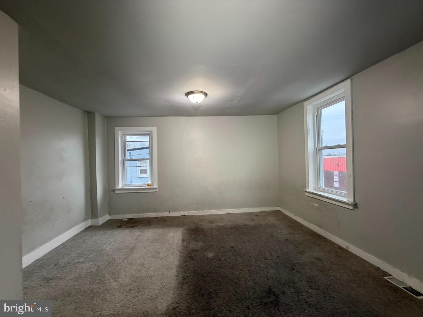 HIGHLANDTOWN - Residential