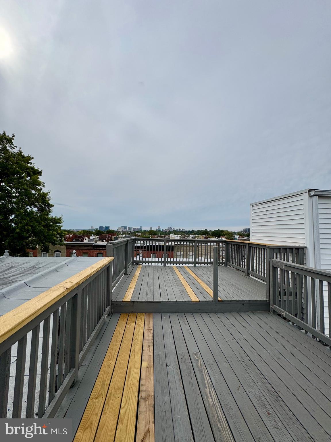 HIGHLANDTOWN - Residential Lease