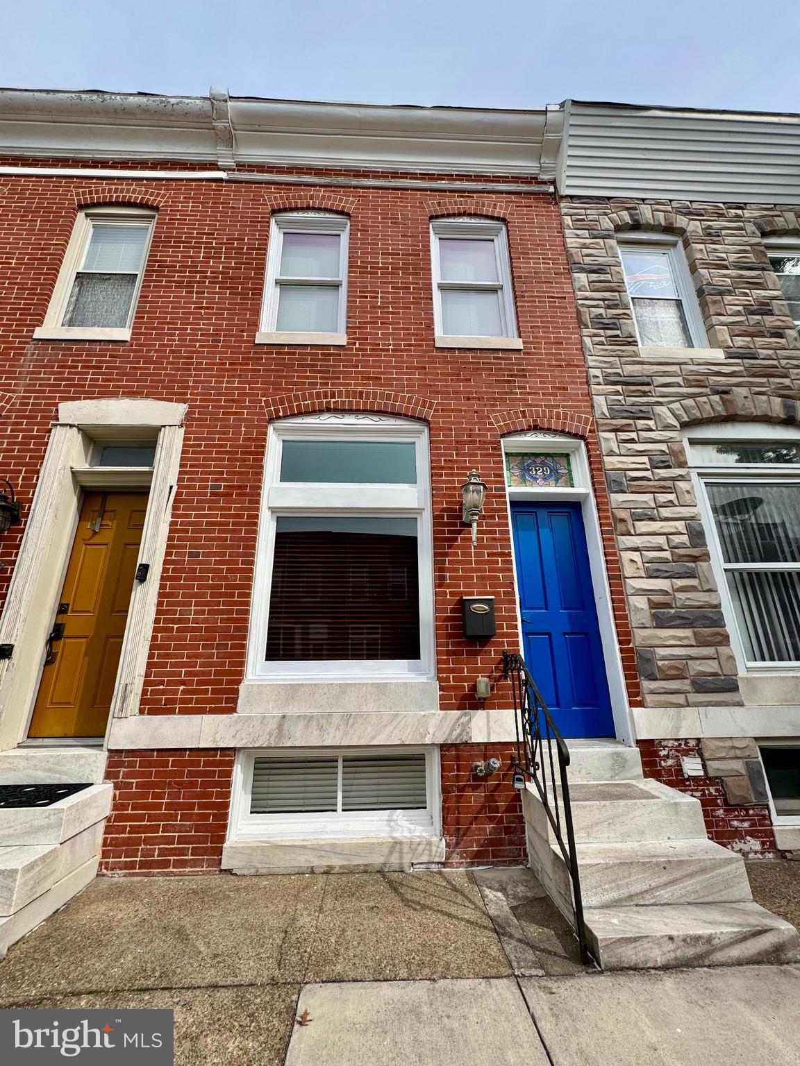 HIGHLANDTOWN - Residential Lease
