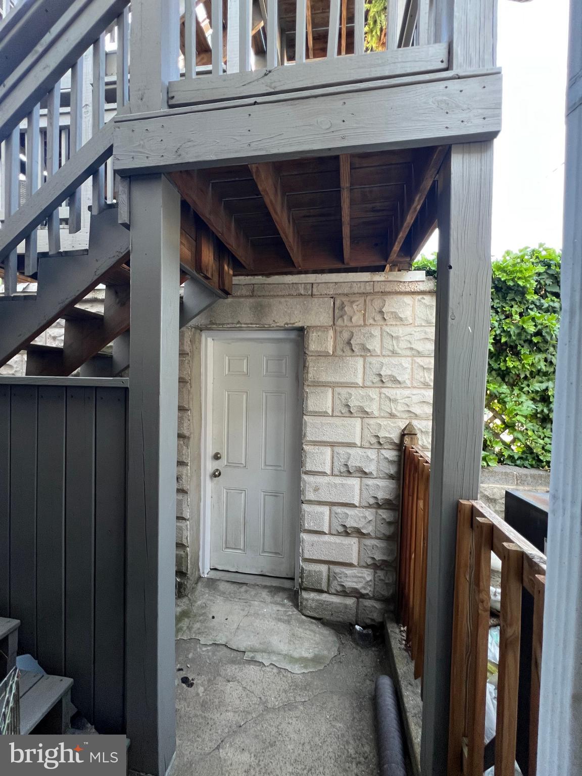 HIGHLANDTOWN - Residential Lease