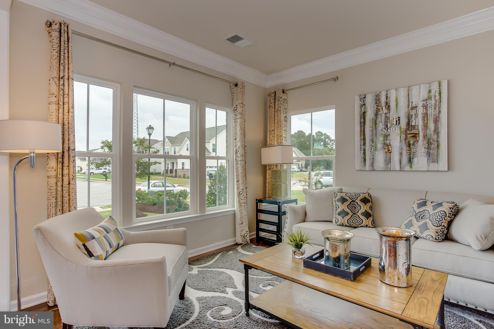 OAK CREEK - Residential