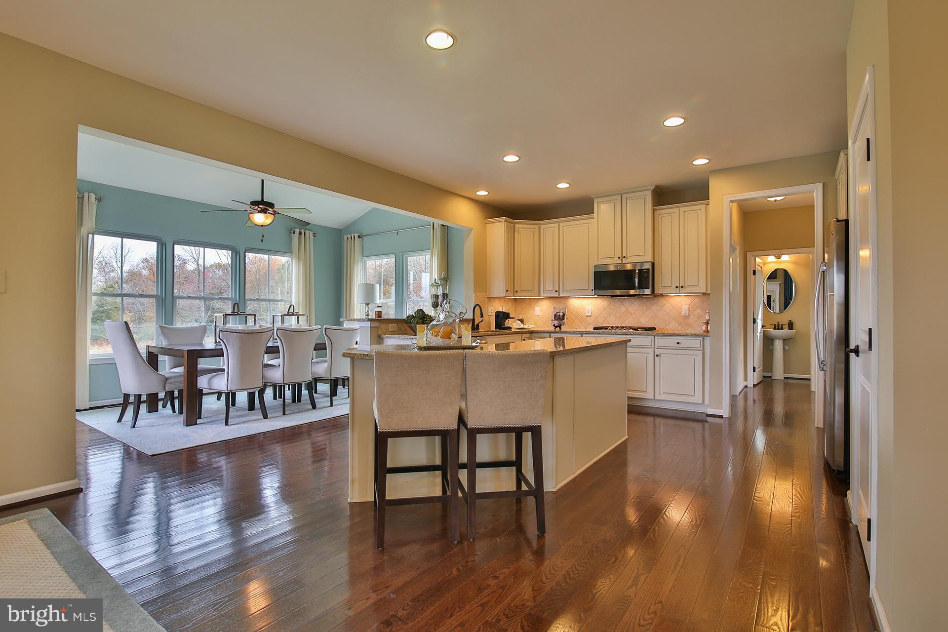 OAK CREEK - Residential