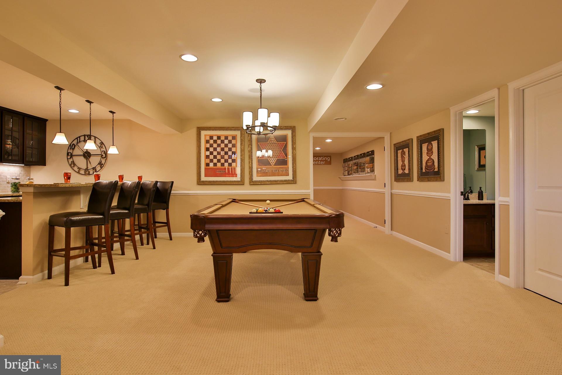 OAK CREEK - Residential