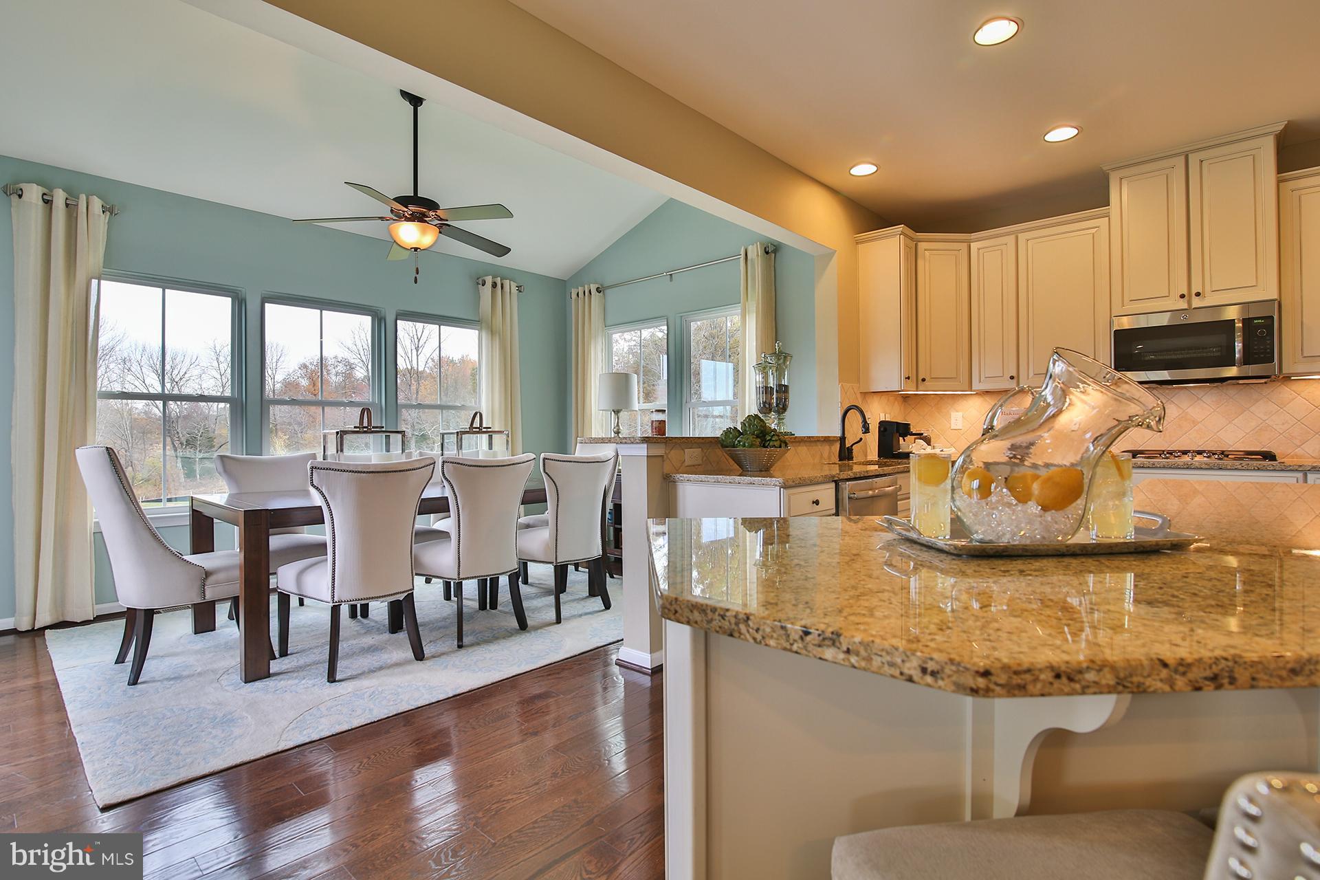 OAK CREEK - Residential