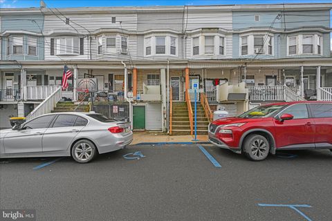 Townhouse For Sale - 365 Preston Avenue<br/> GIRARDVILLE, PA 17935