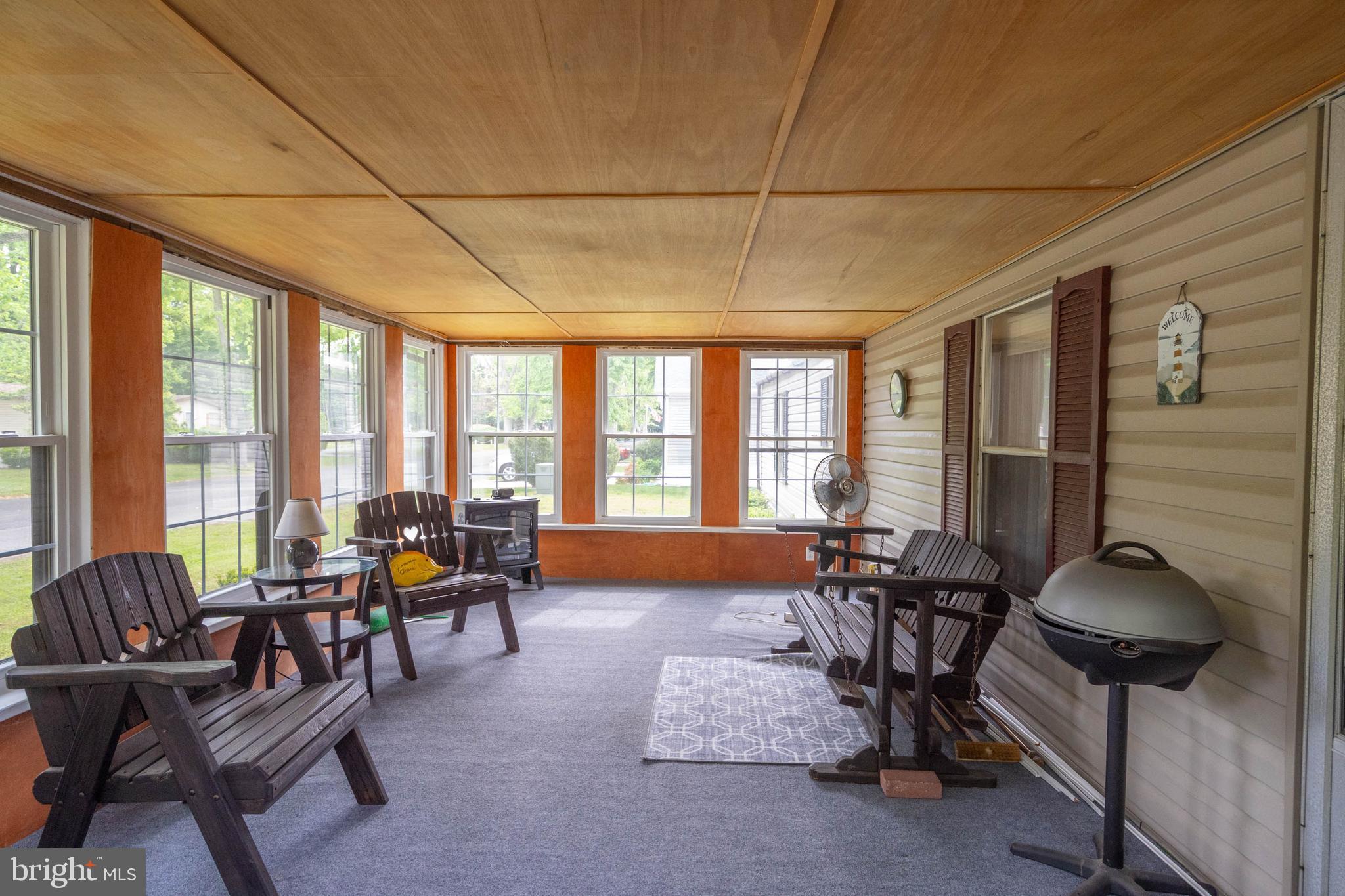 ANGOLA BEACH - Residential