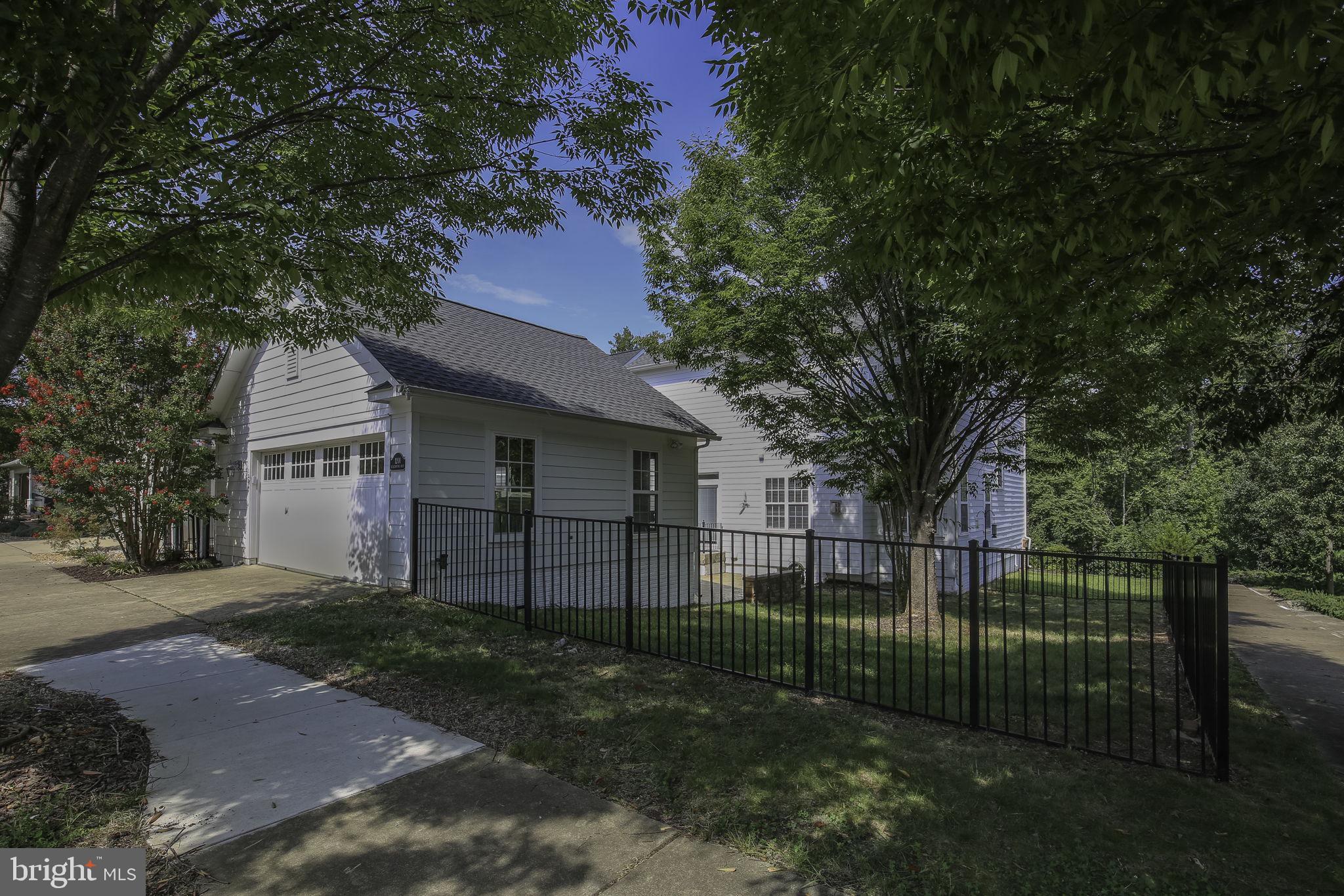 1201 HEARTHSTONE DRIVE