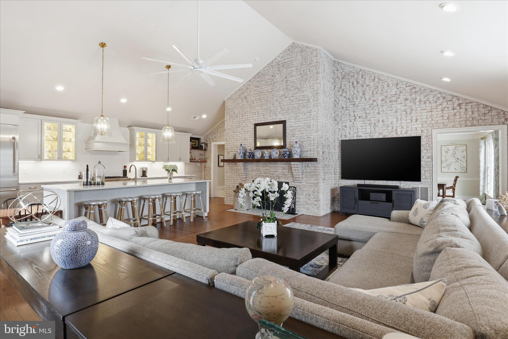 CEDAR KNOLL - Residential