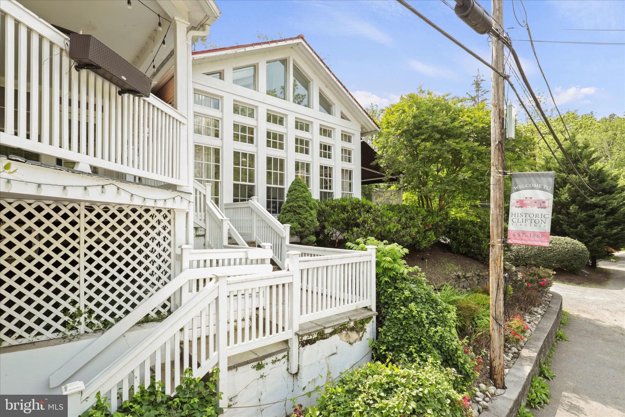 CEDAR KNOLL - Residential