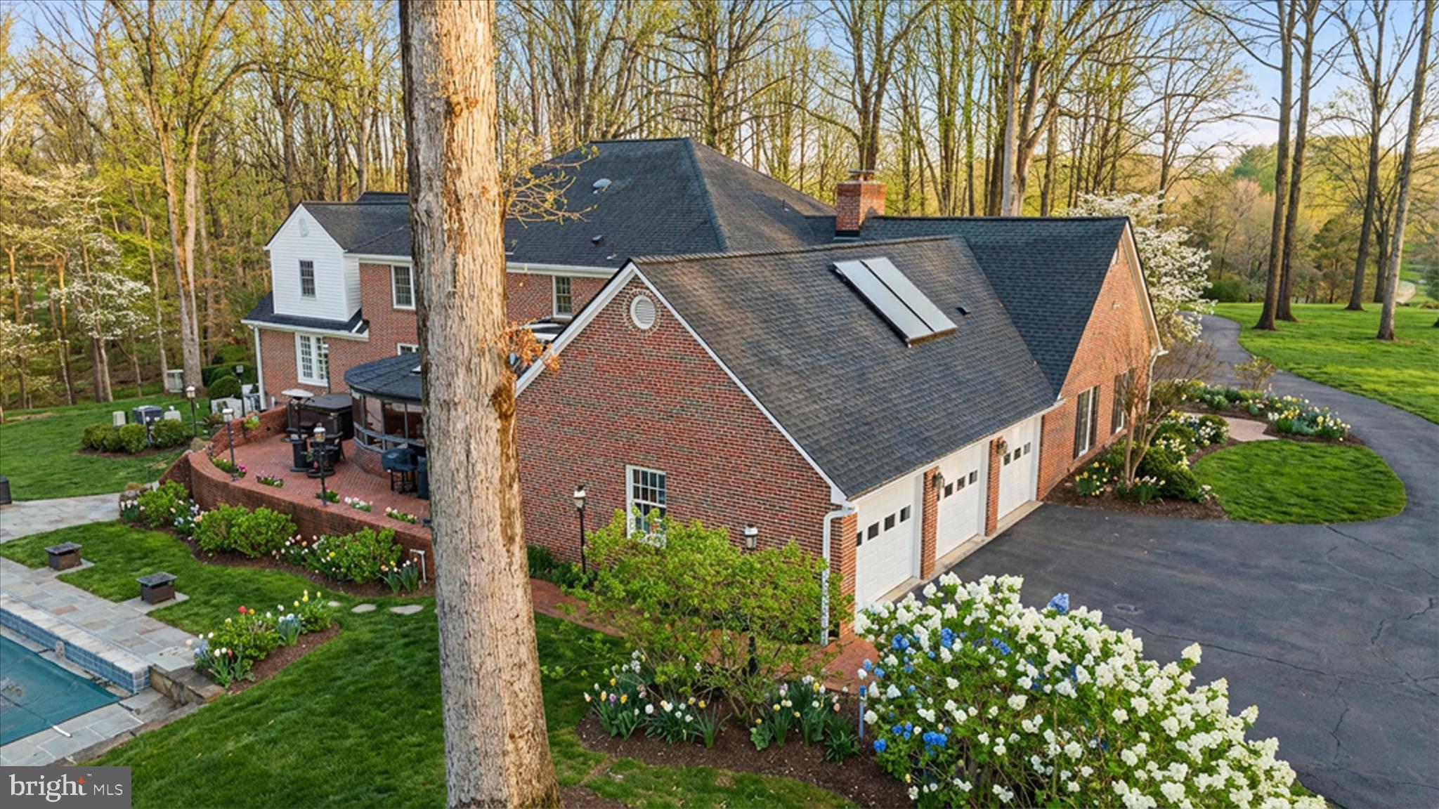 CEDAR KNOLL - Residential