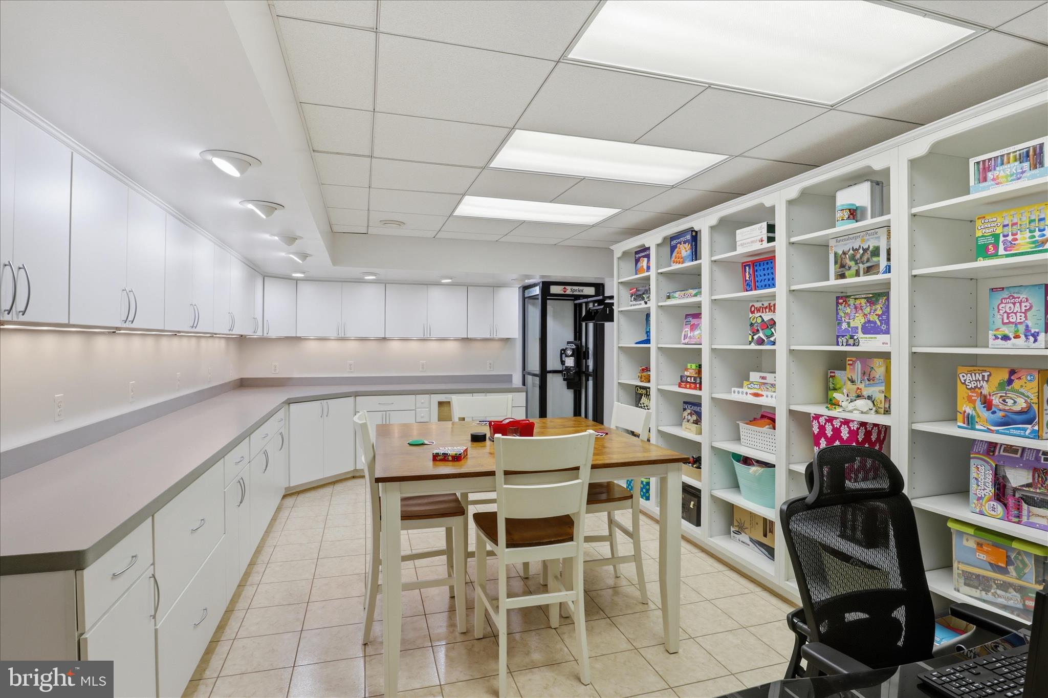 CEDAR KNOLL - Residential