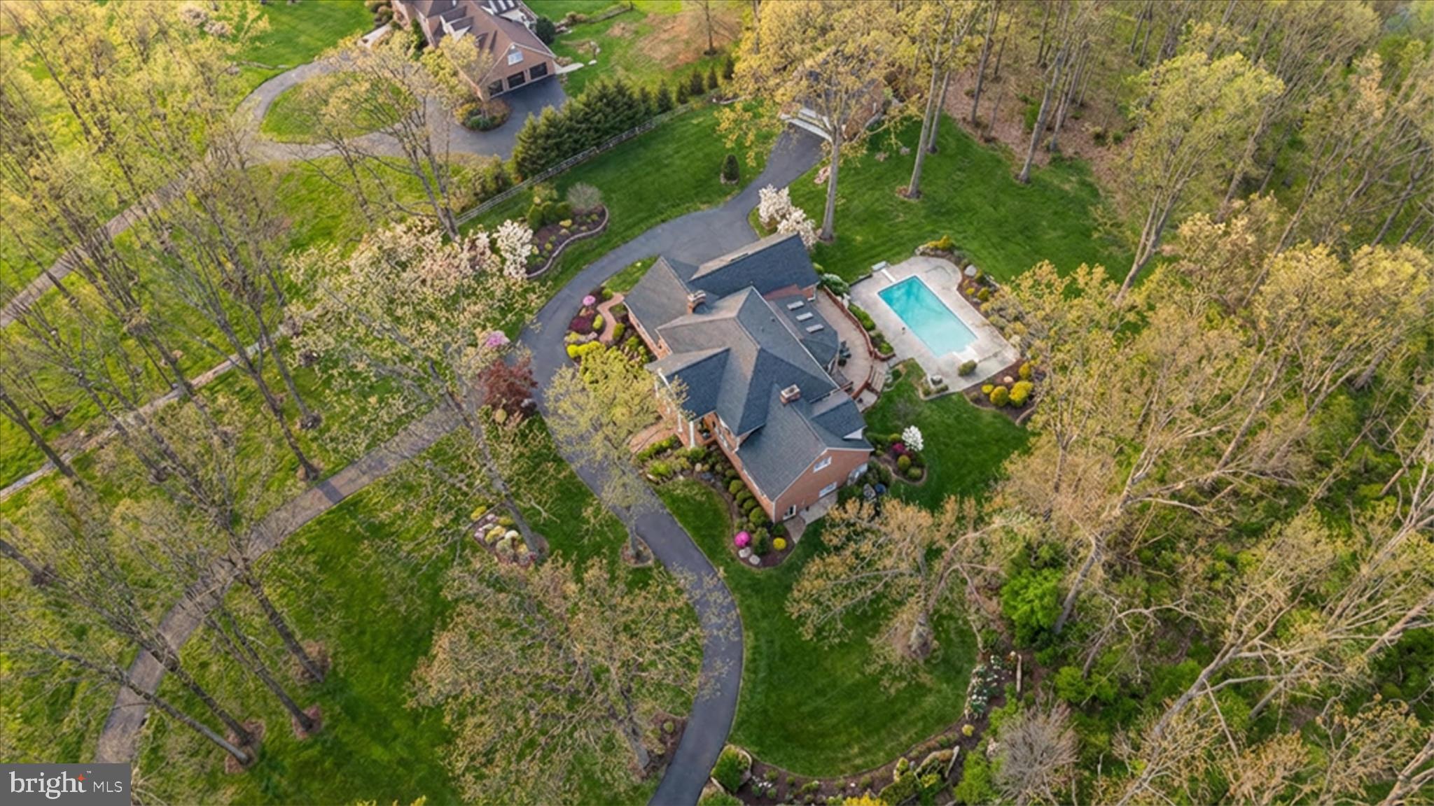 CEDAR KNOLL - Residential