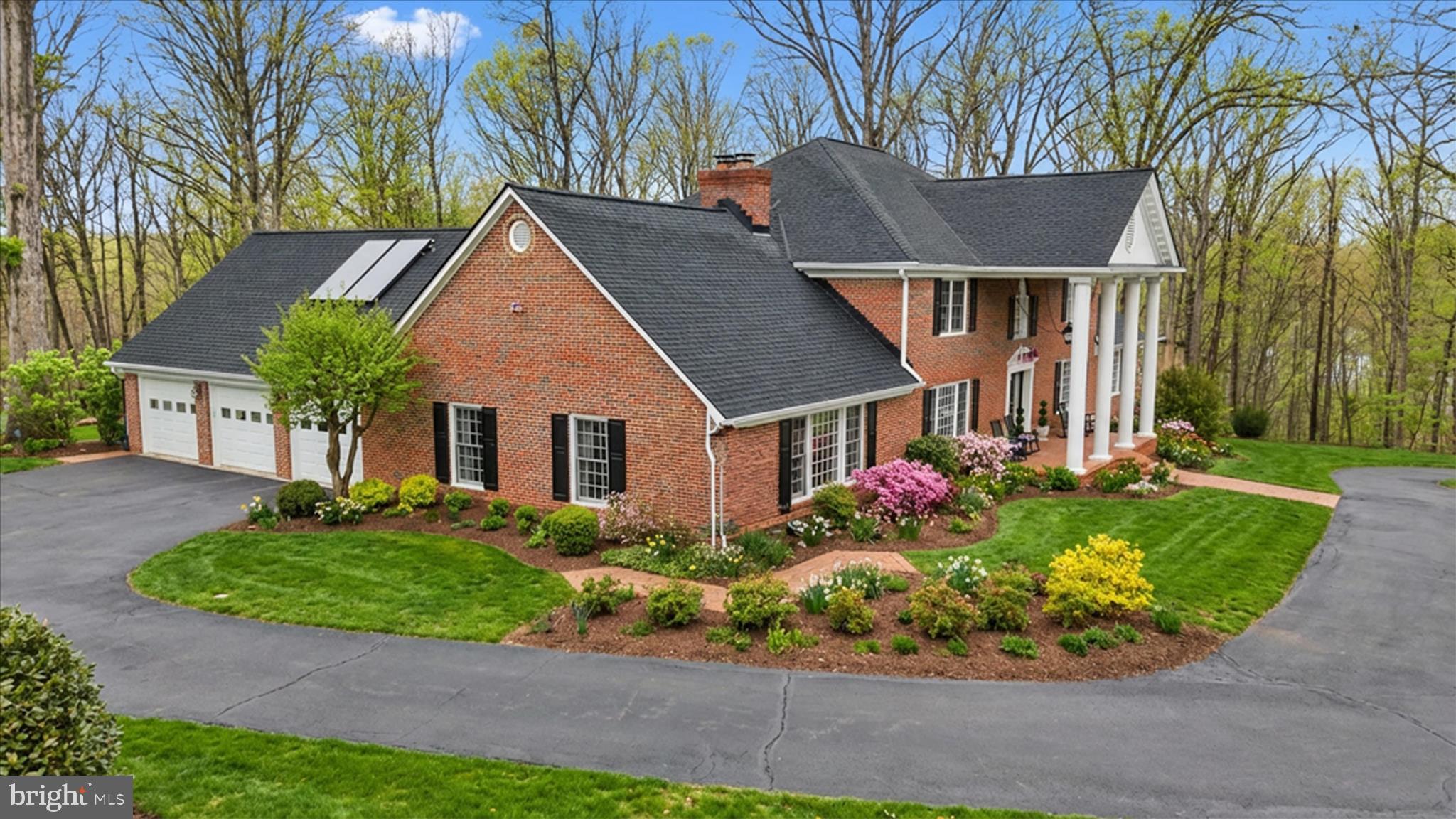 CEDAR KNOLL - Residential