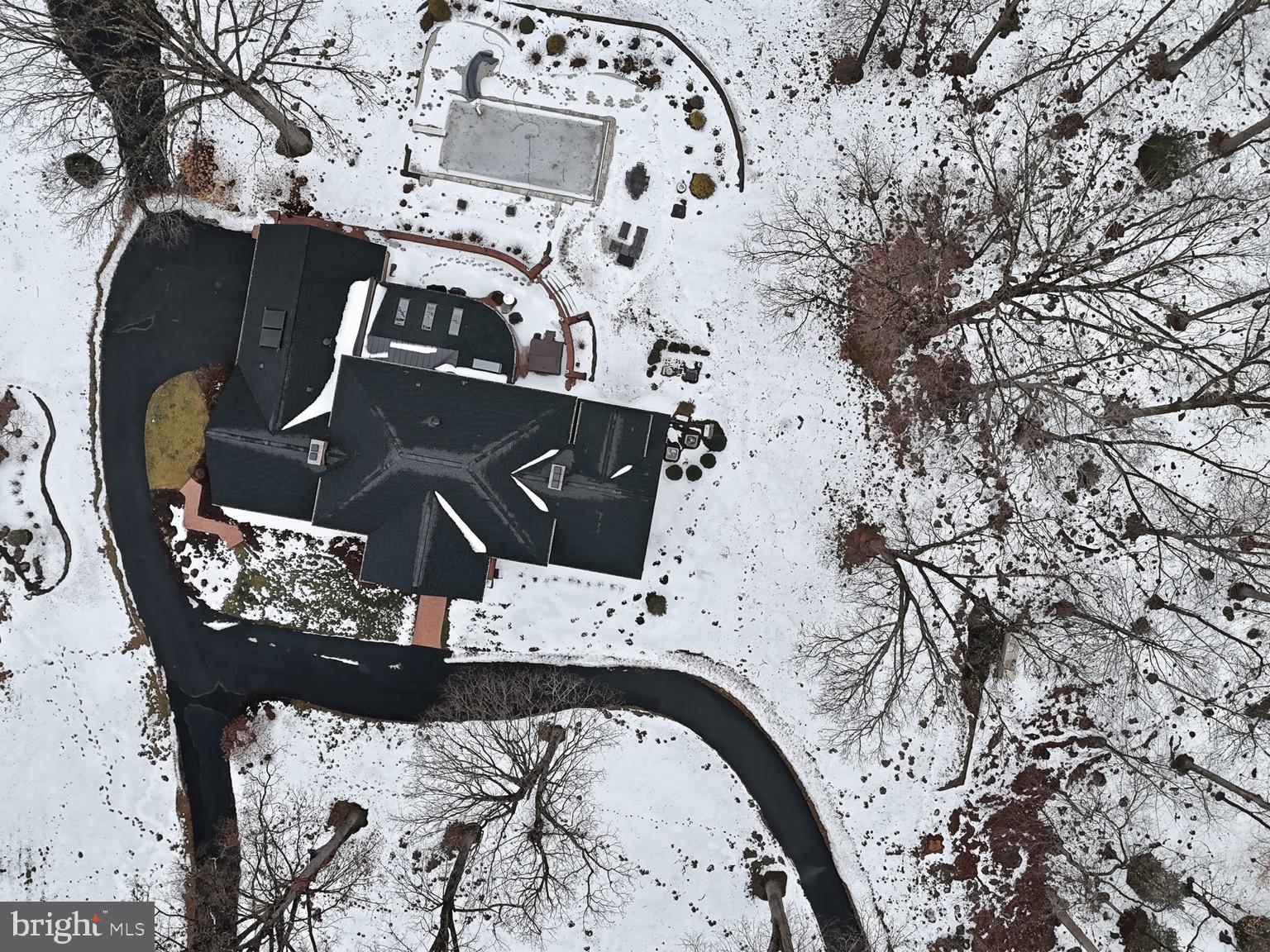 CEDAR KNOLL - Residential