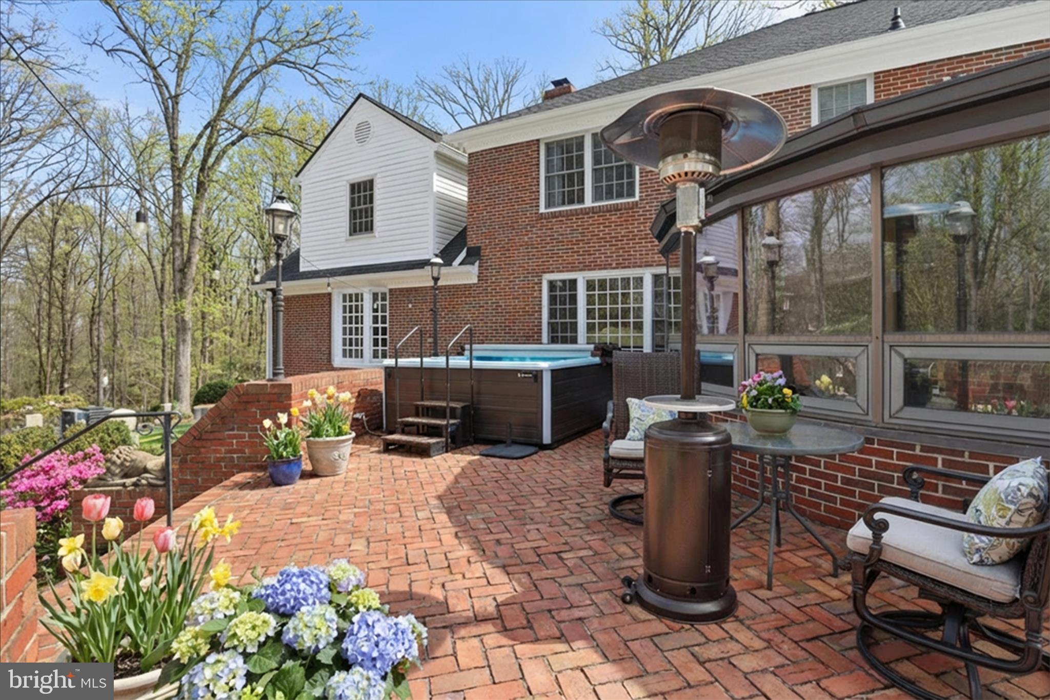 CEDAR KNOLL - Residential