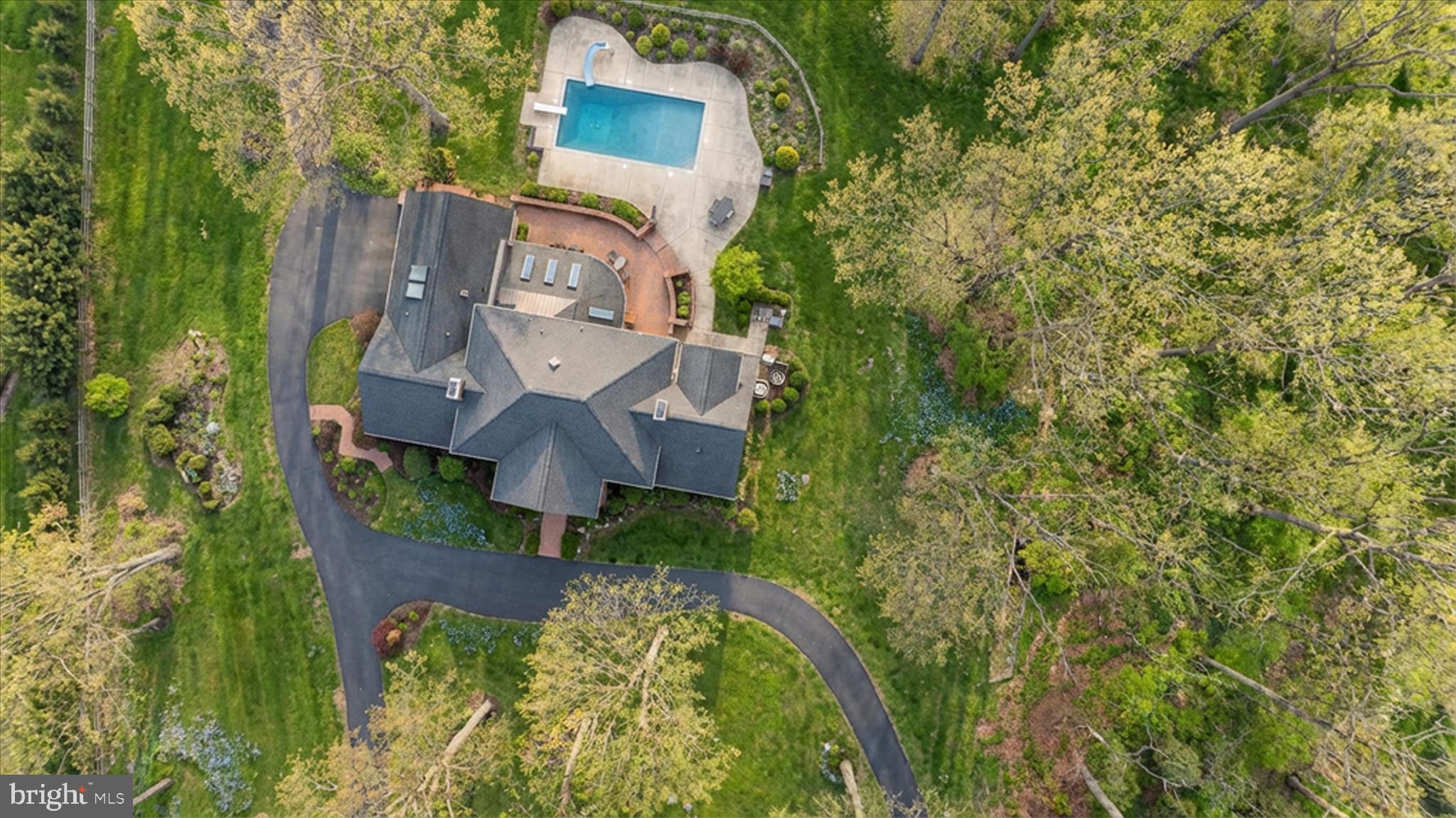 CEDAR KNOLL - Residential