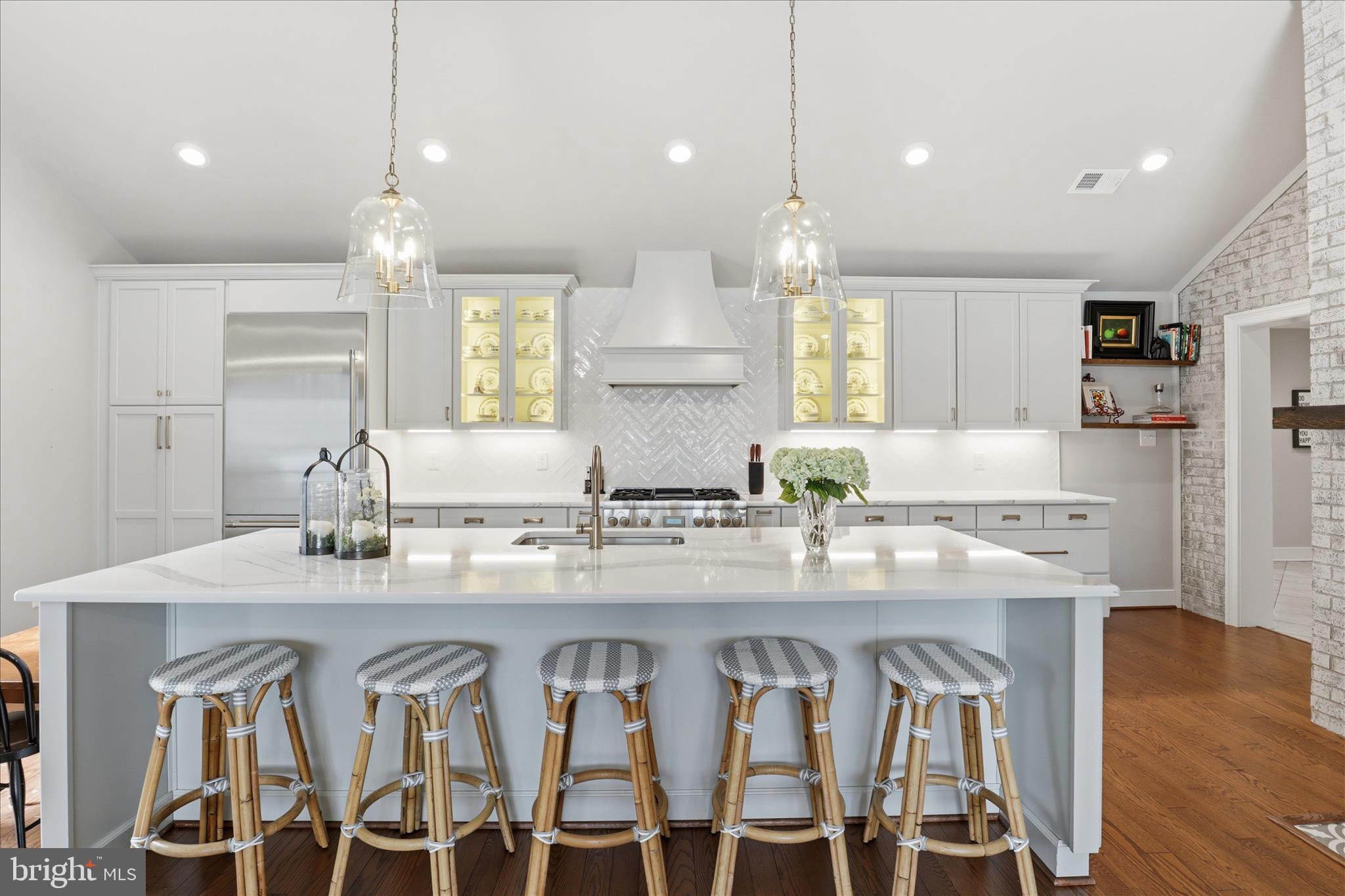 CEDAR KNOLL - Residential