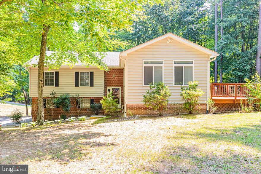 Welcome to this  Split- Level home located in the Presidential Lakes community of King George. With 4 generously sized bedrooms and 3 full bathrooms, this home provides ample space for family living.  Enjoy the beautiful hardwood floors, tile backsplash in the kitchen, a bright and airy sunroom, and a charming Juliette balcony off the dining room.  Second master in basement features a remodeled bathroom and walk in closet. The spacious deck and screened-in gazebo offer the perfect place to enjoy your morning coffee or entertaining family and friends. The home features an attached two-car garage with interior access. The HOA amenities include member access to Lakes Madison, Monroe, and Jefferson, a community swimming pool with a diving board, covered pavilions at the community park with charcoal grills, an outdoor basketball court and community center. Experience the tranquility of nature combined with modern conveniences, all within a short drive to shopping, and dining. Don’t miss the opportunity to make this exceptional property your new home. Schedule a showing today!