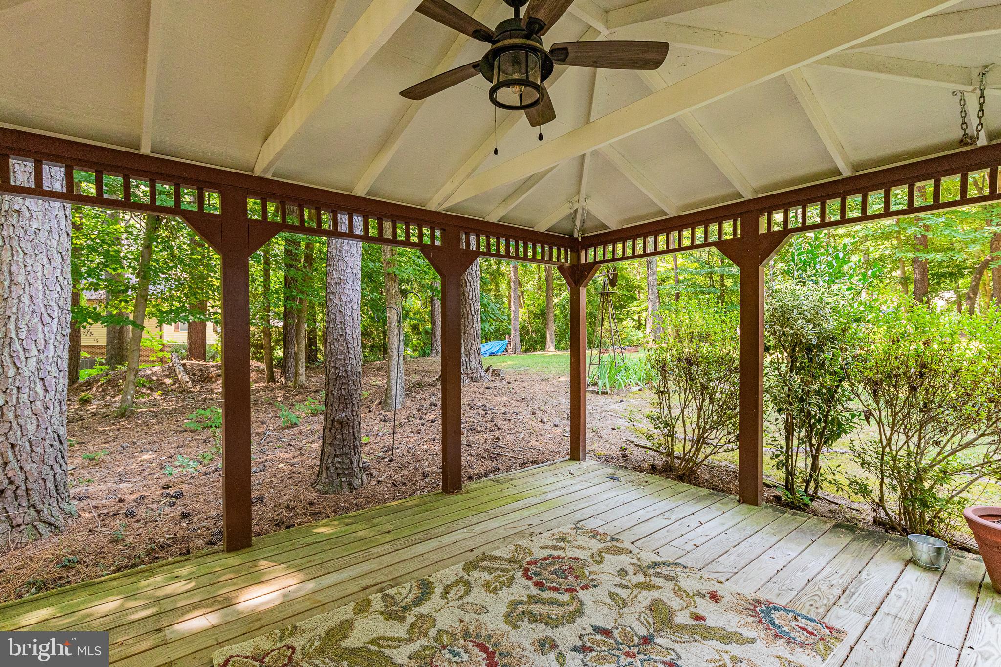 PRESIDENTIAL LAKES - Residential