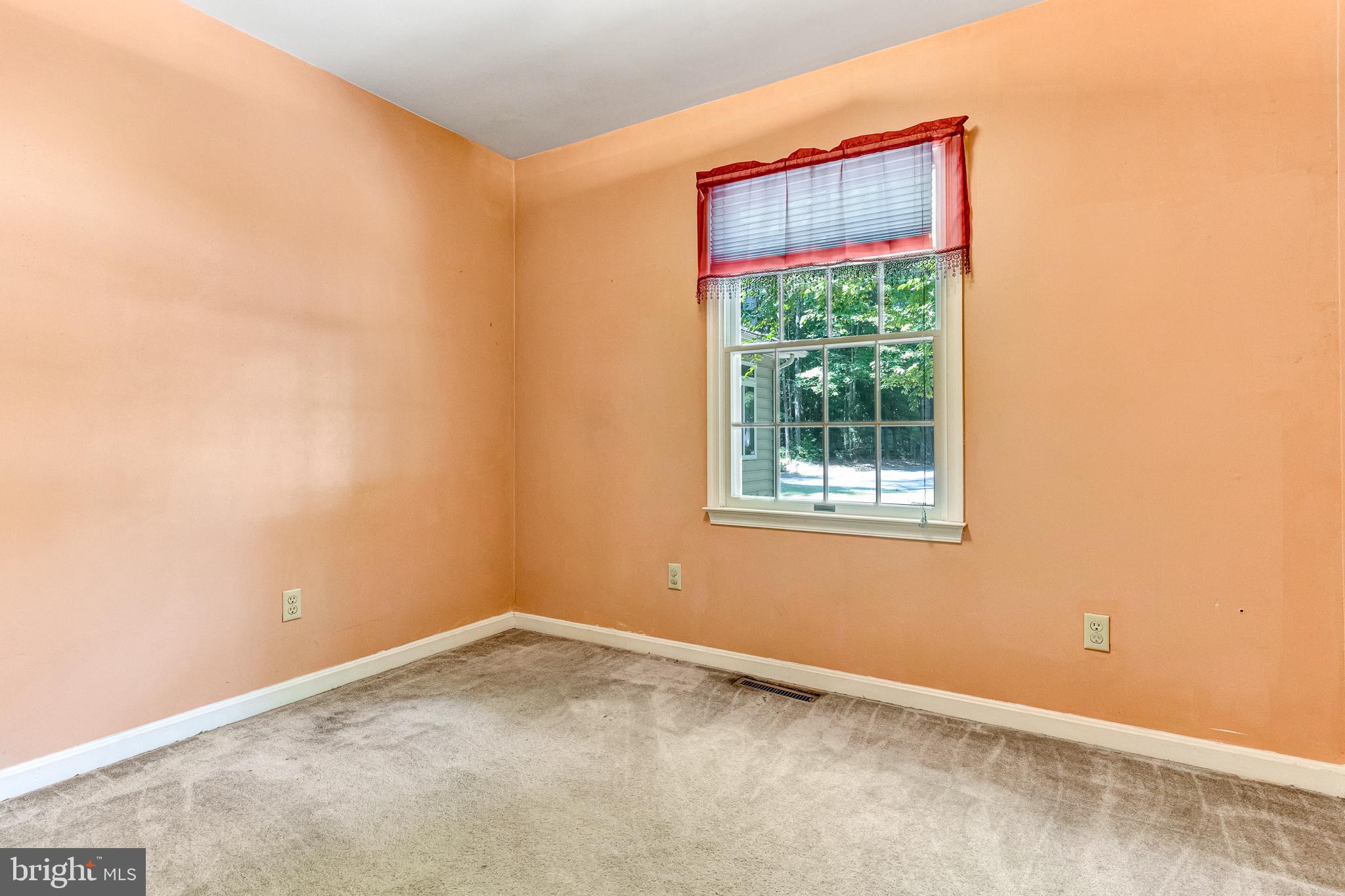 PRESIDENTIAL LAKES - Residential