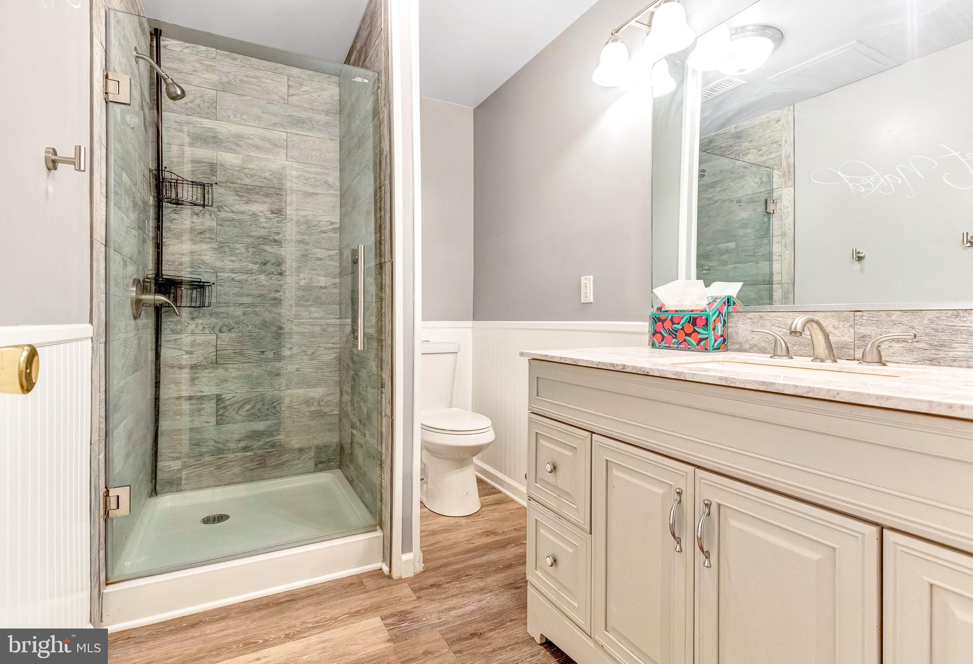 PRESIDENTIAL LAKES - Residential