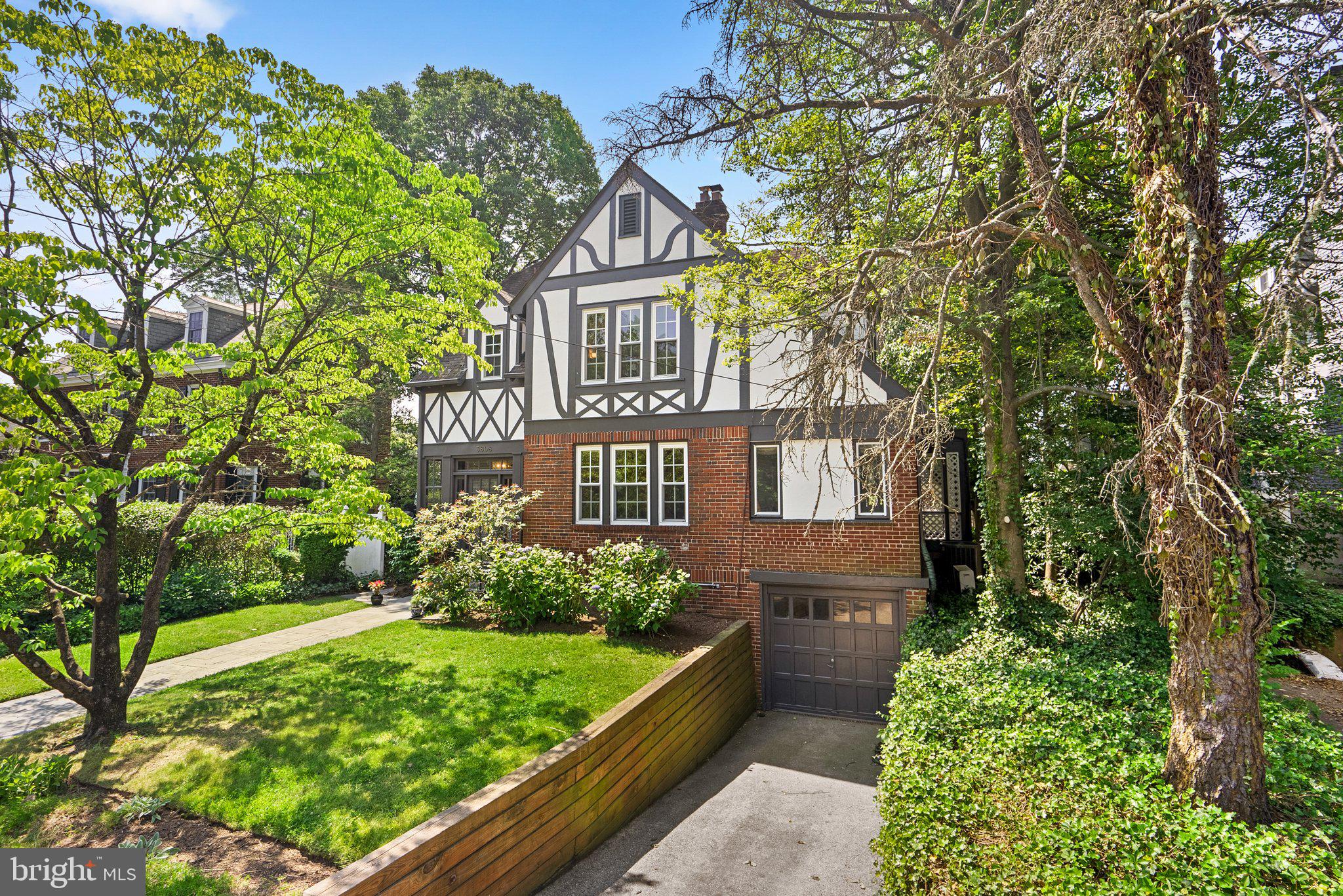 CHEVY CHASE - Residential Lease