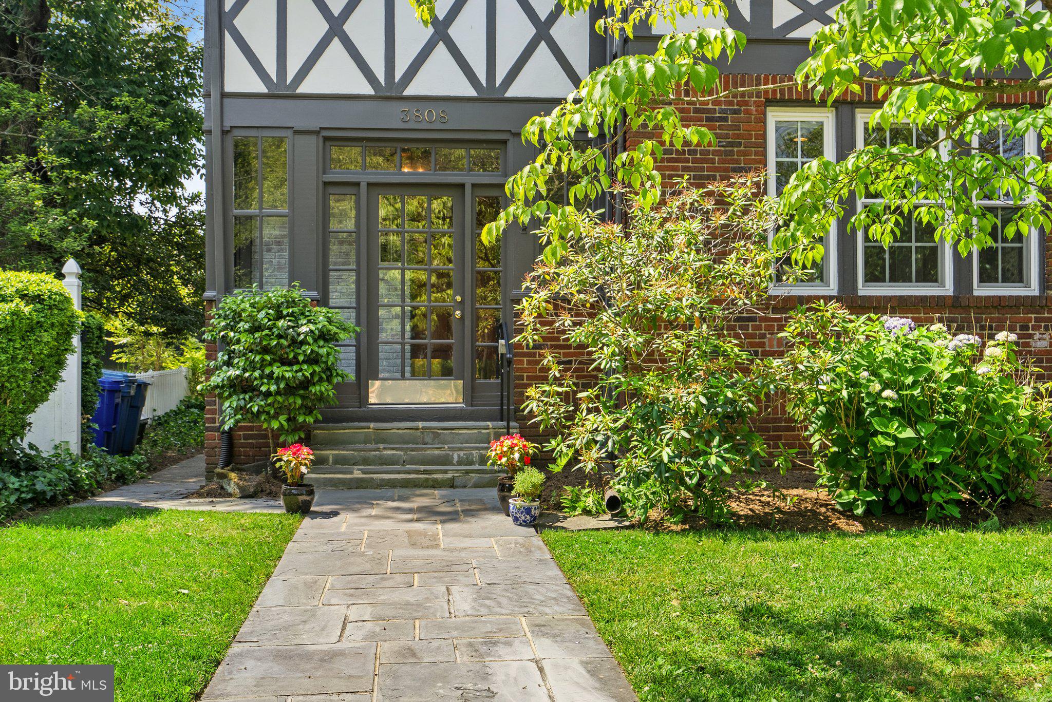 CHEVY CHASE - Residential Lease