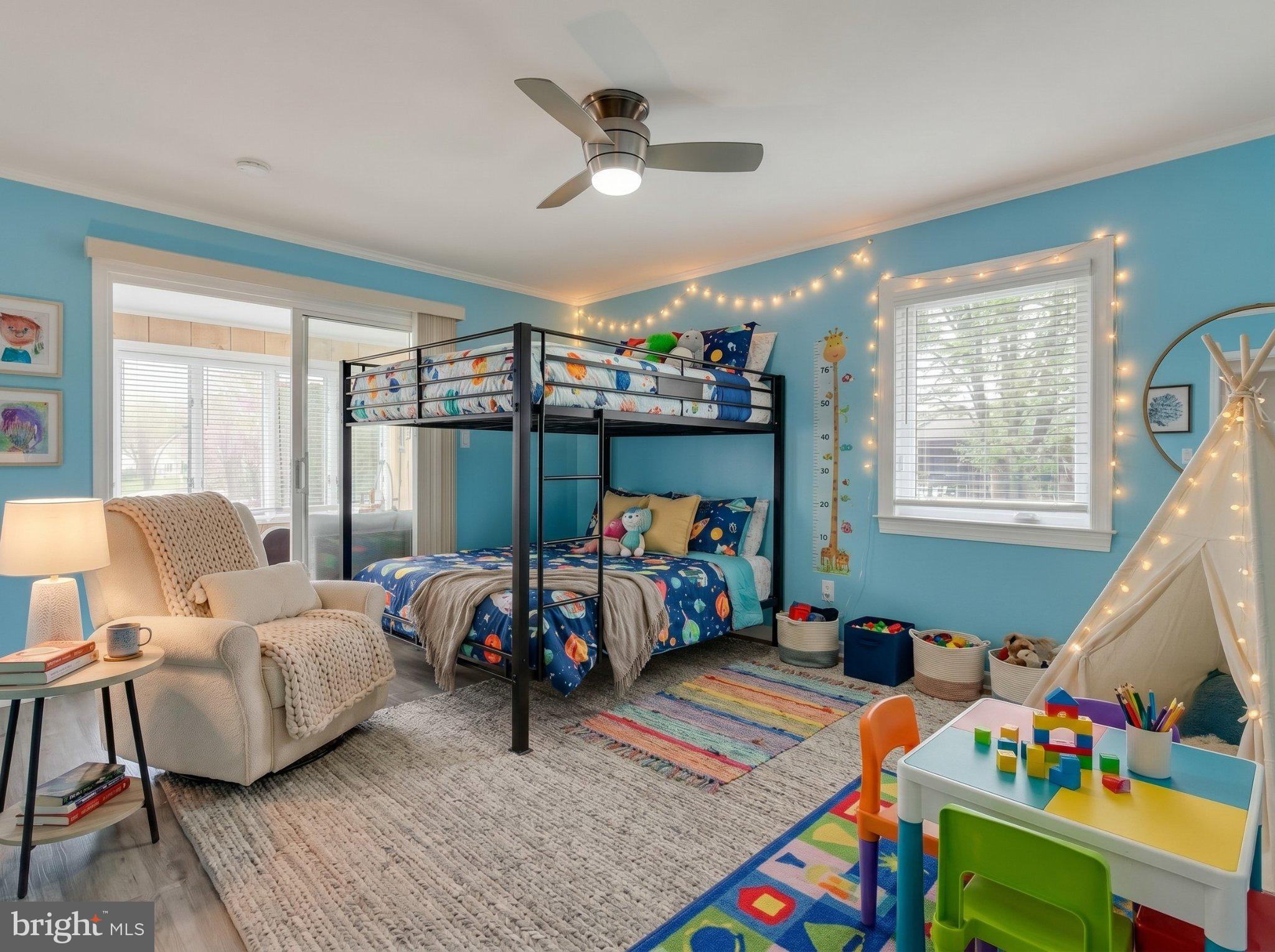 LAKE MEADE - Residential