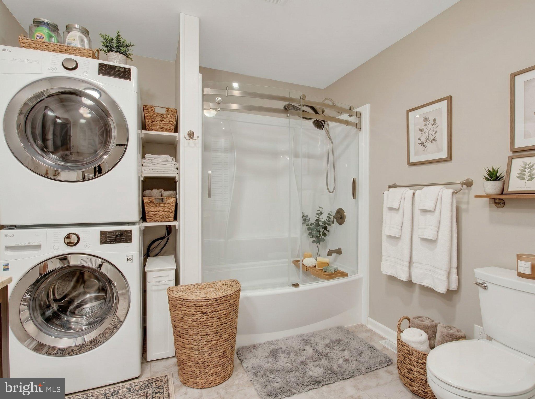 LAKE MEADE - Residential