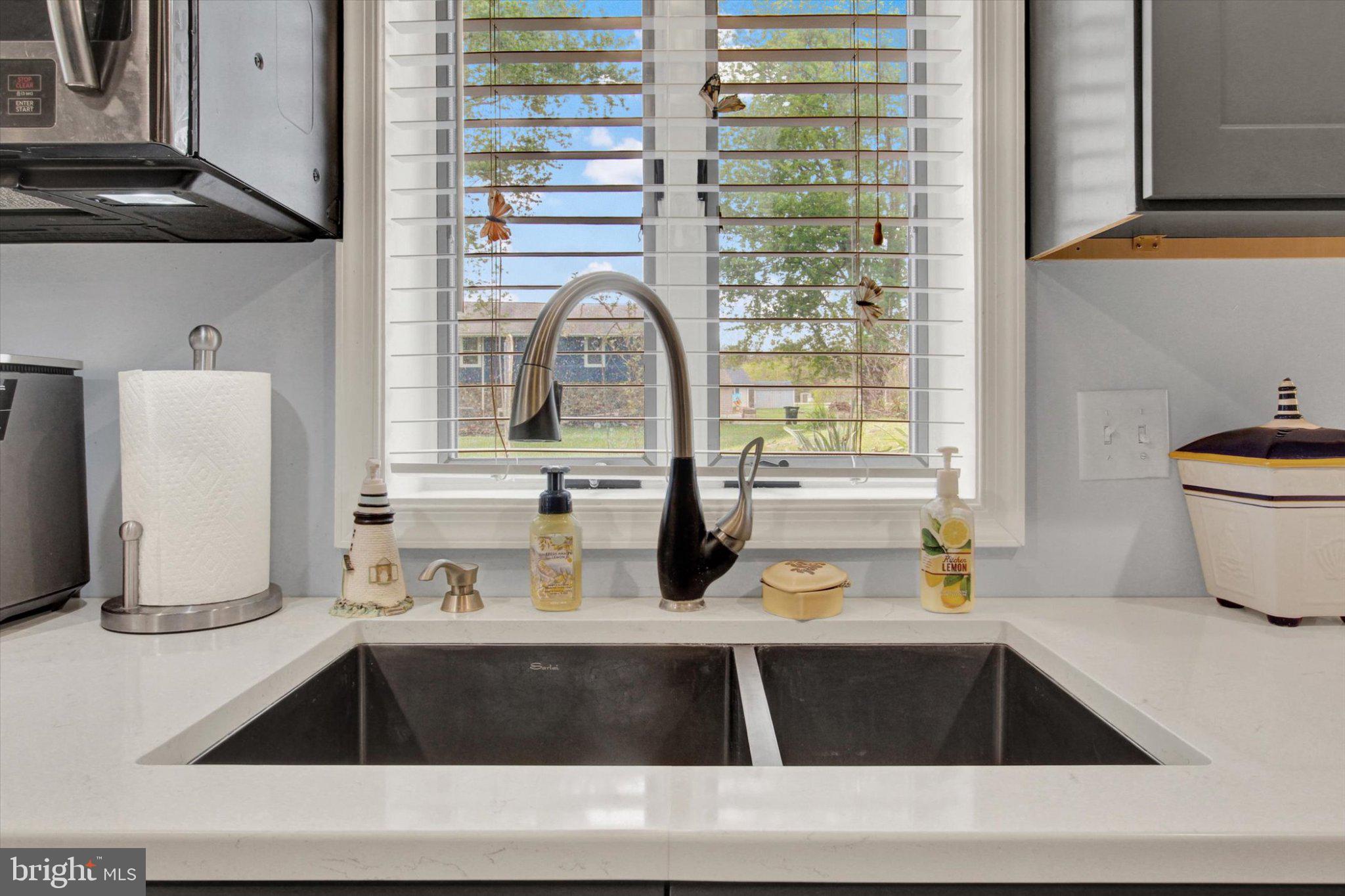 LAKE MEADE - Residential