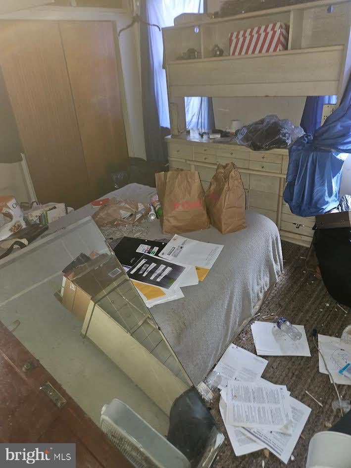302 N VINE STREET