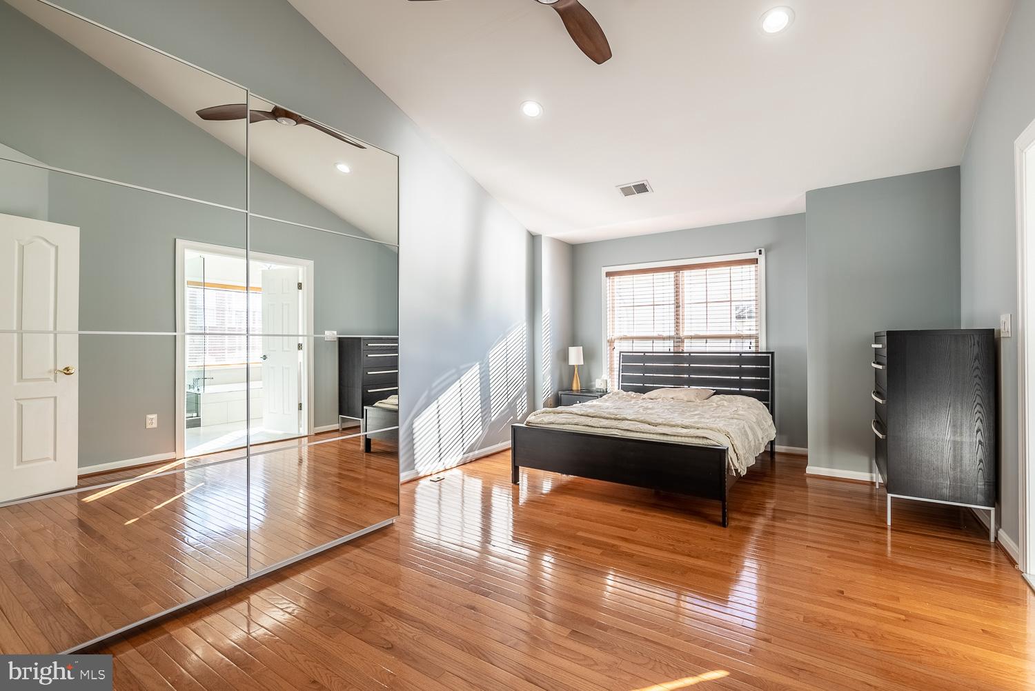 PROVIDENCE PARK - Residential