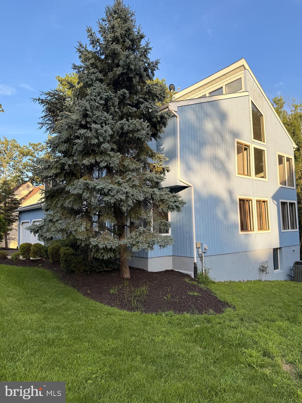 4 JOHNSON LANE