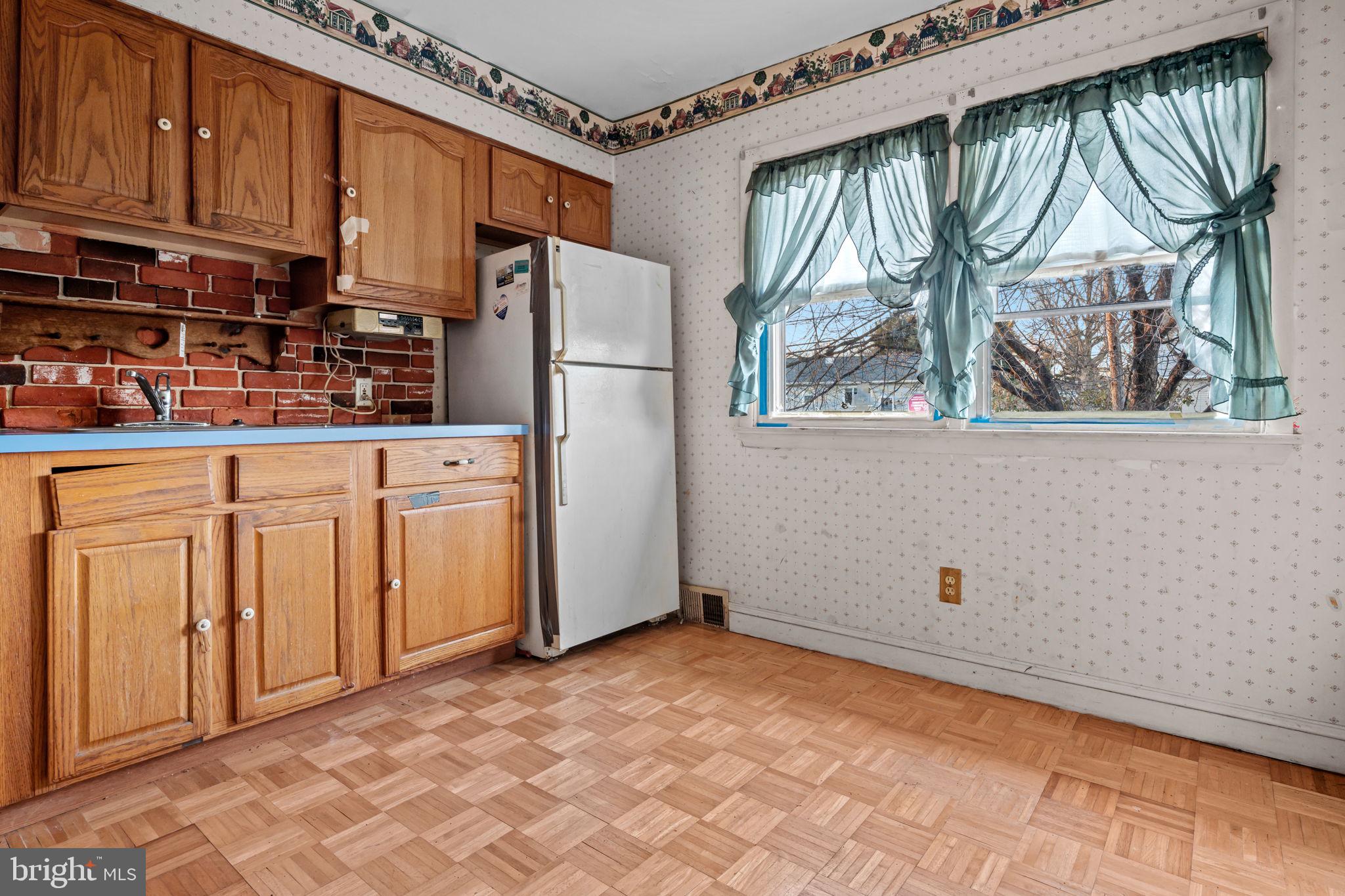 BROOKHAVEN - Residential