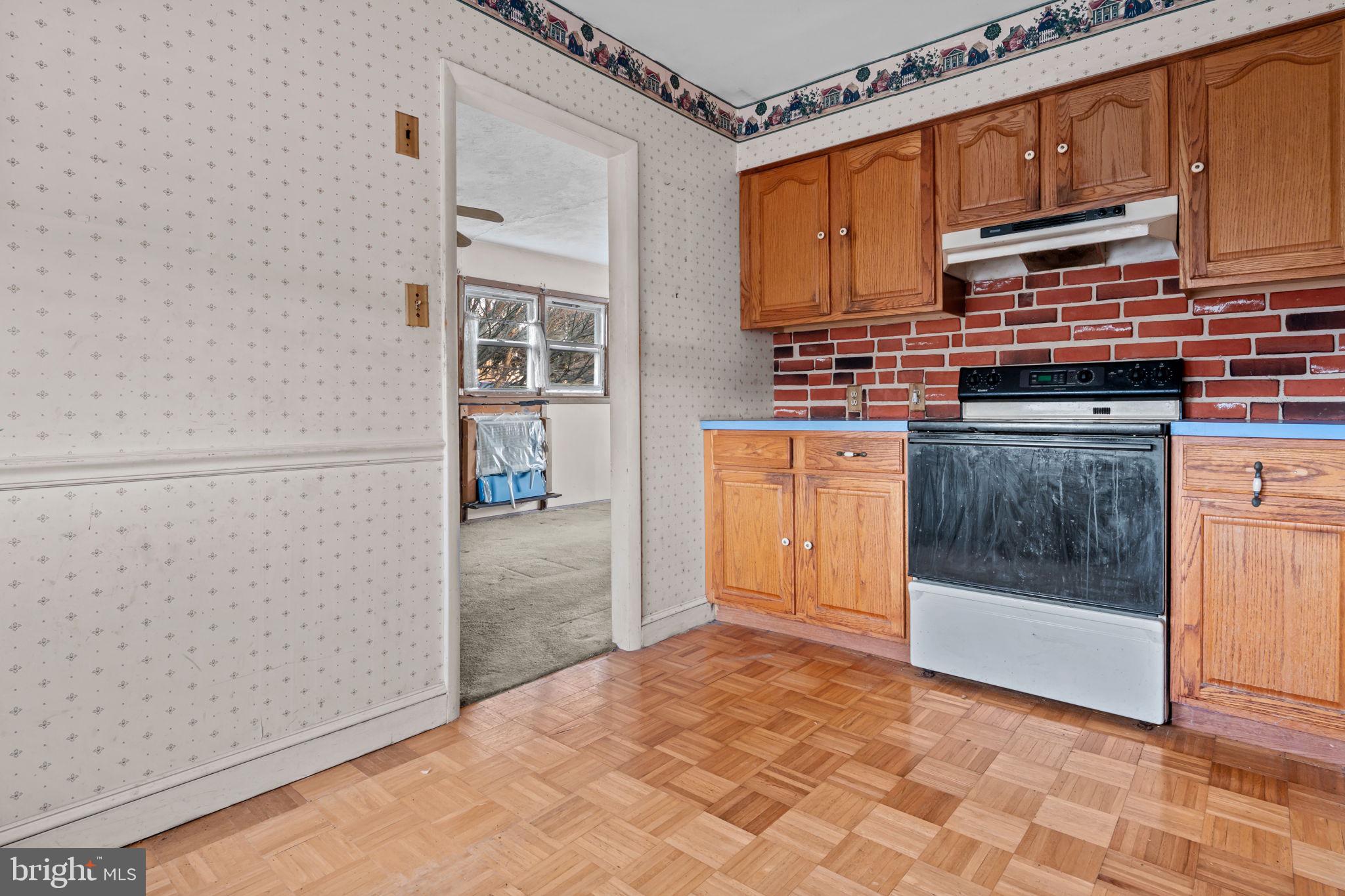 BROOKHAVEN - Residential