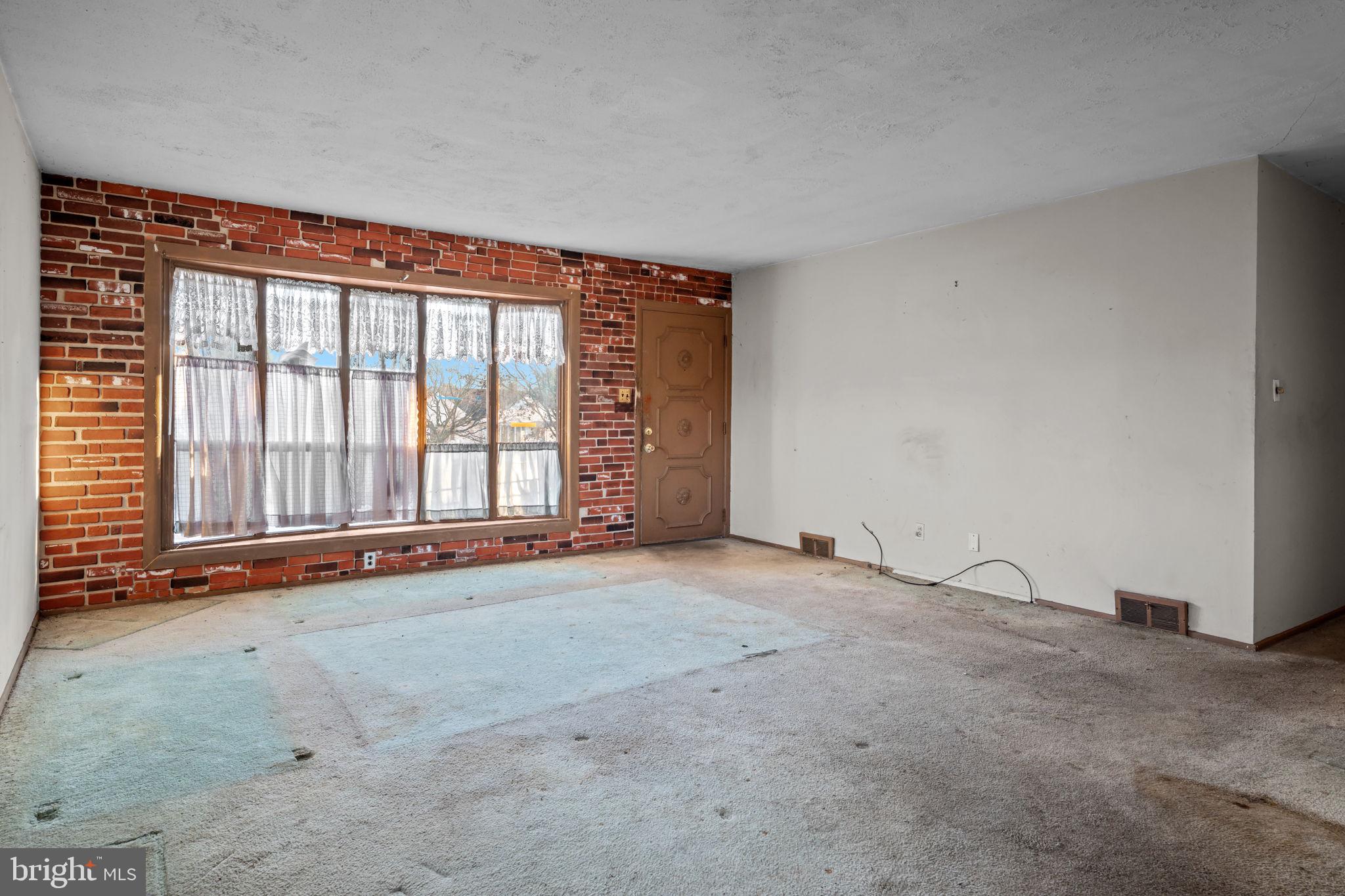 BROOKHAVEN - Residential