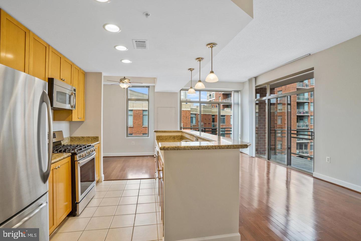 3650 S GLEBE ROAD 638