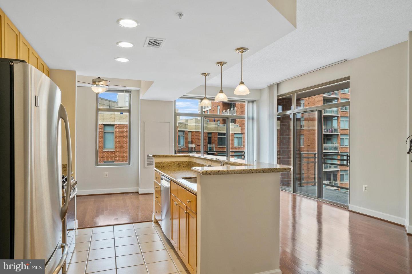 3650 S GLEBE ROAD 638