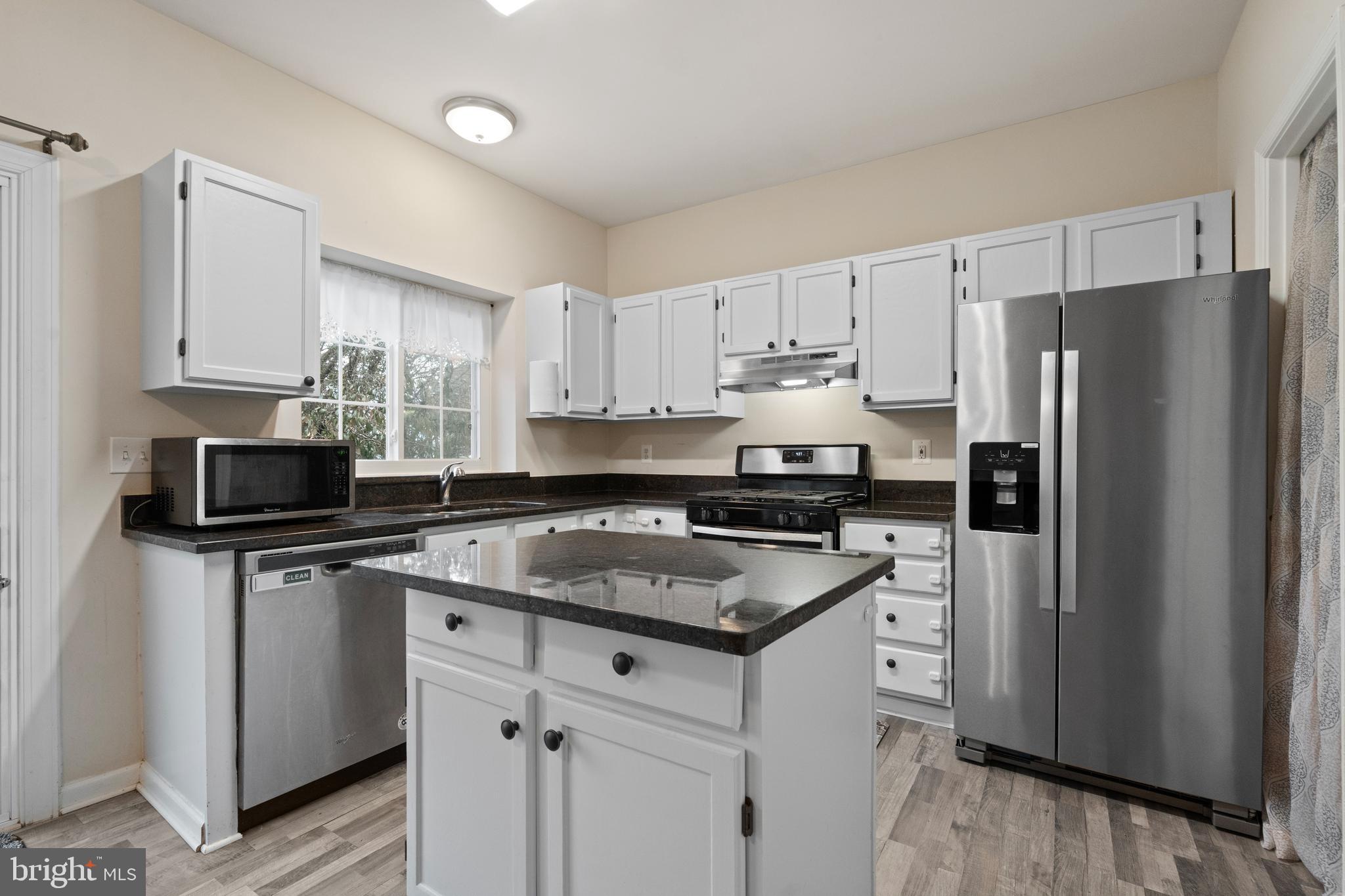 CARNABY SQUARE - Residential