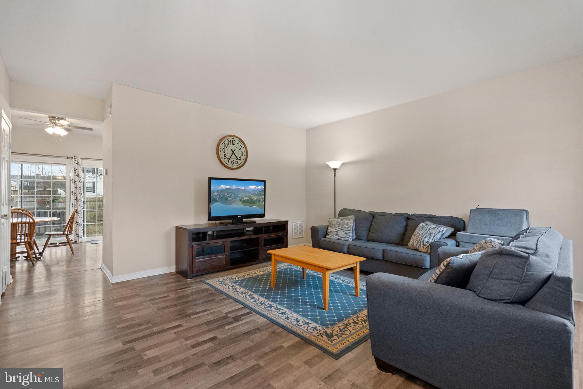 CARNABY SQUARE - Residential