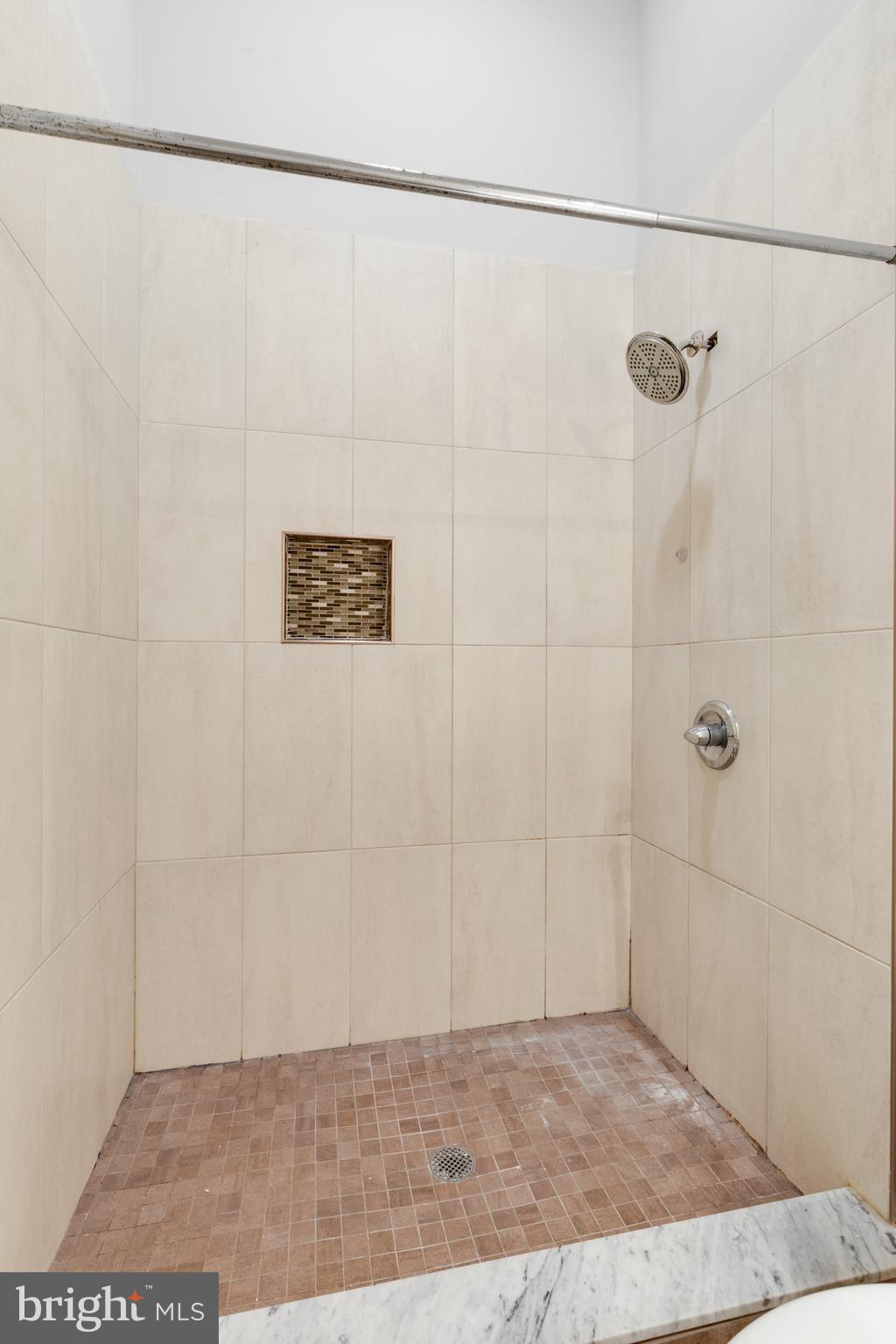 FISHTOWN - Residential Lease